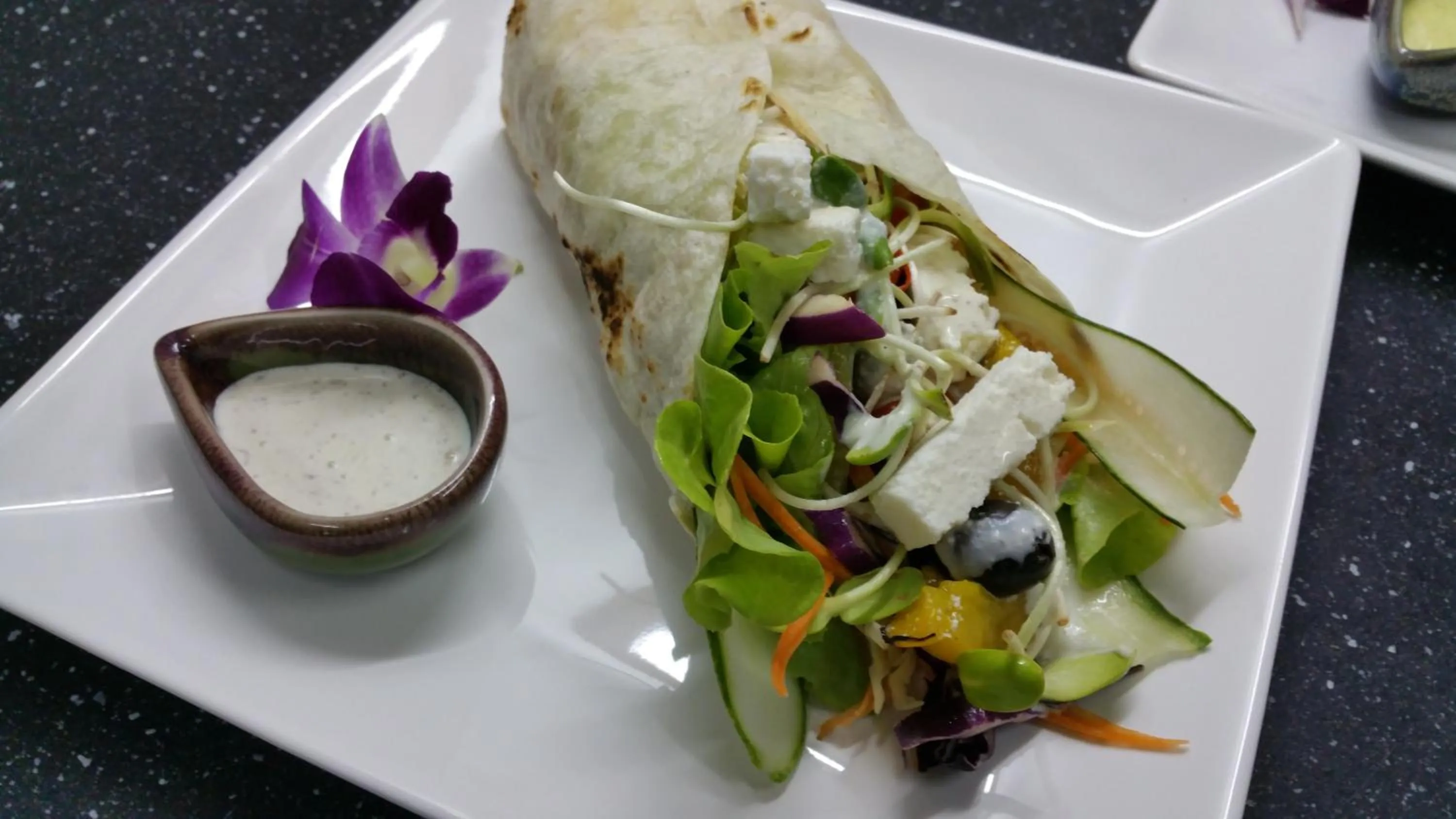 Lunch in Lazy Days Bungalows