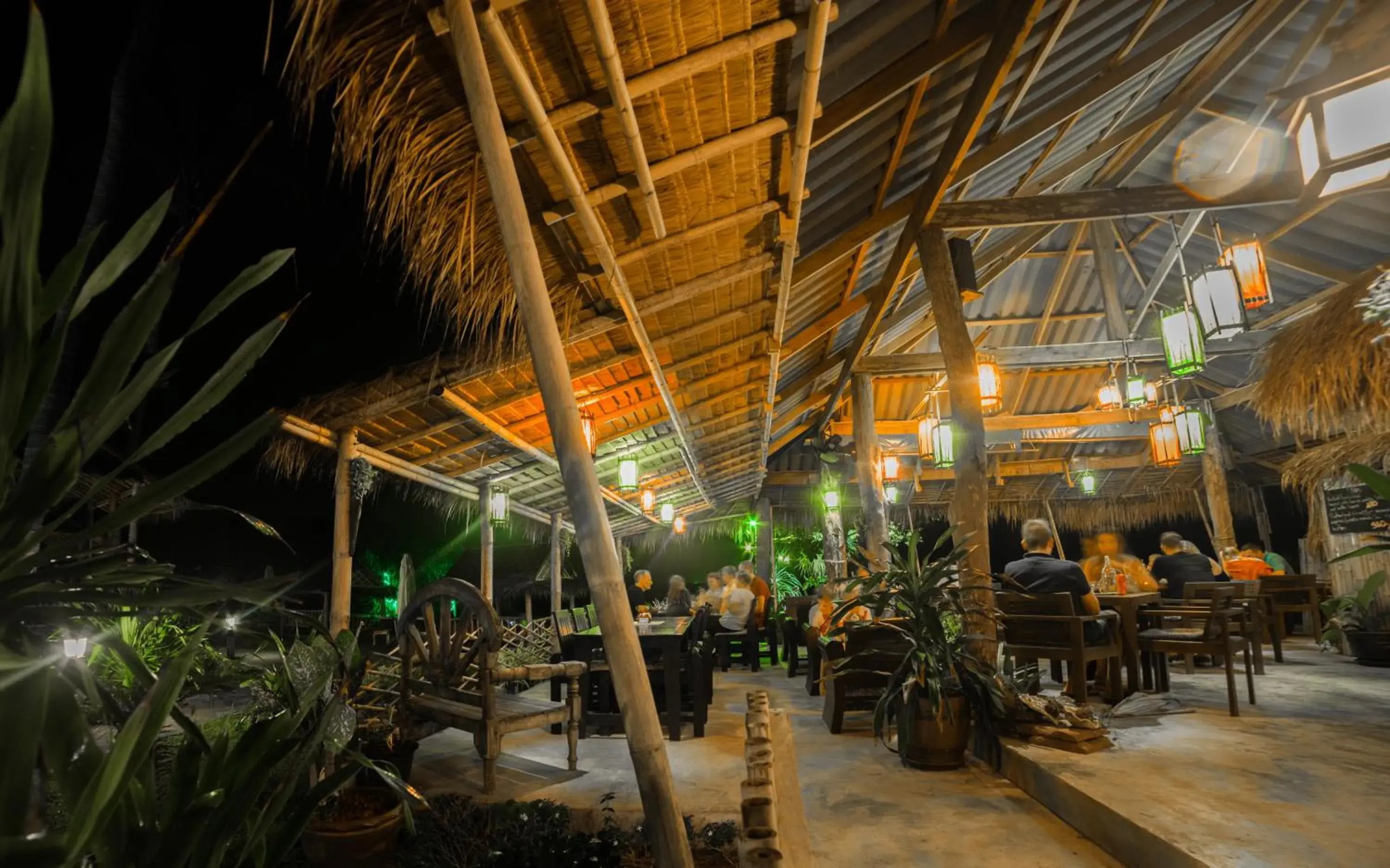 Restaurant/places to eat in Lazy Days Bungalows Restaurant/places to eat in Lazy Days Bungalows