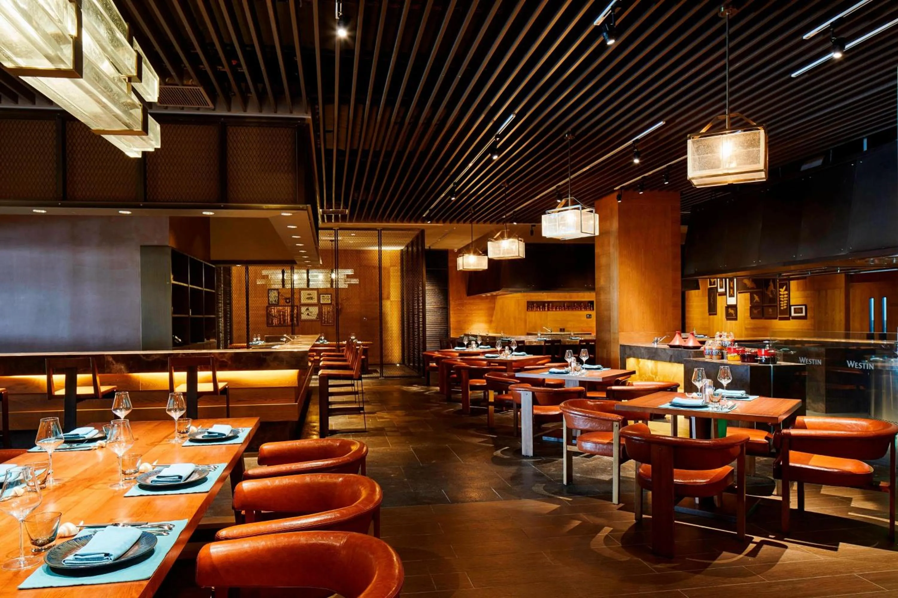 Lounge or bar in The Westin Shimei Bay Resort