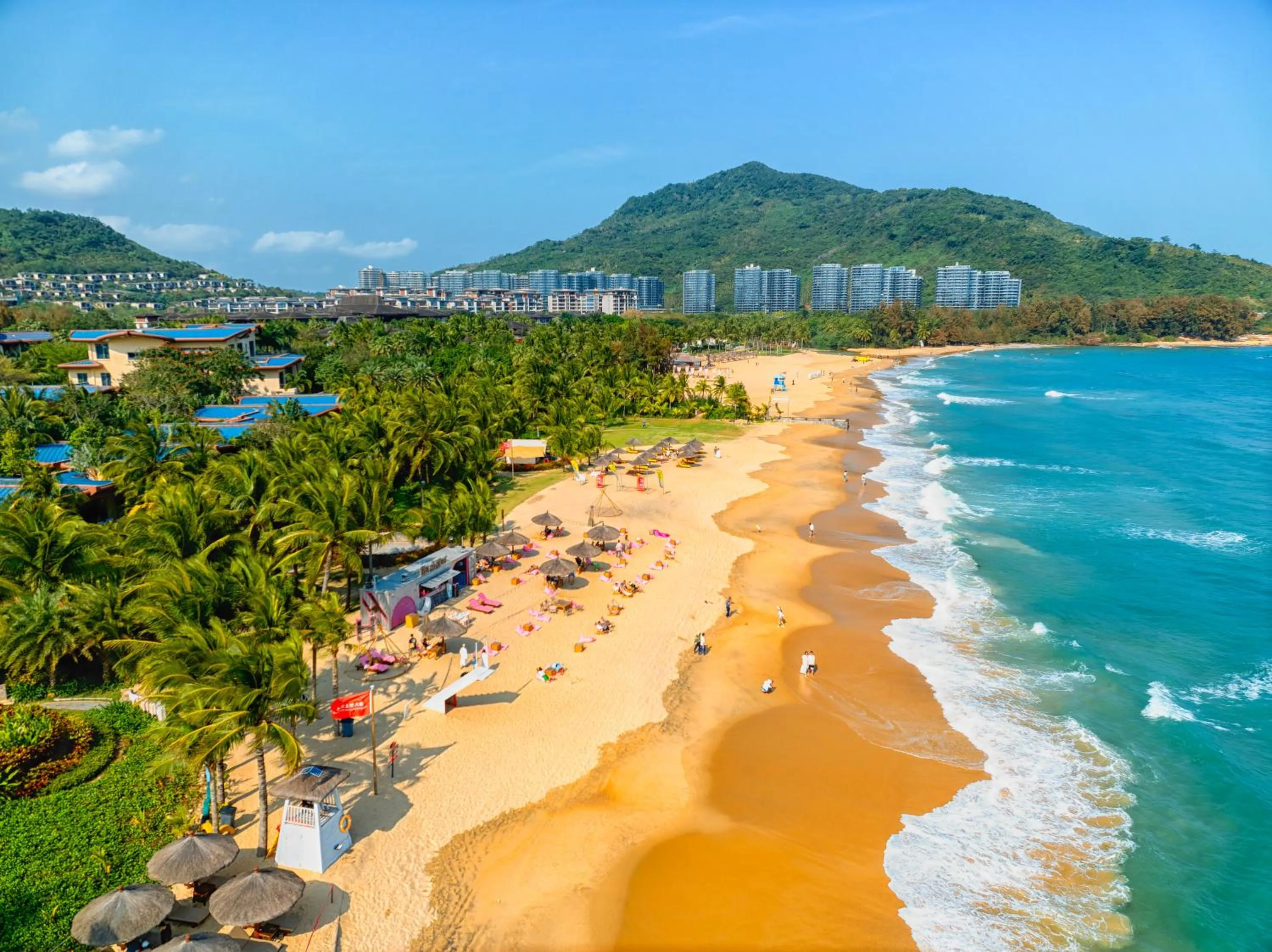 Beach in The Westin Shimei Bay Resort