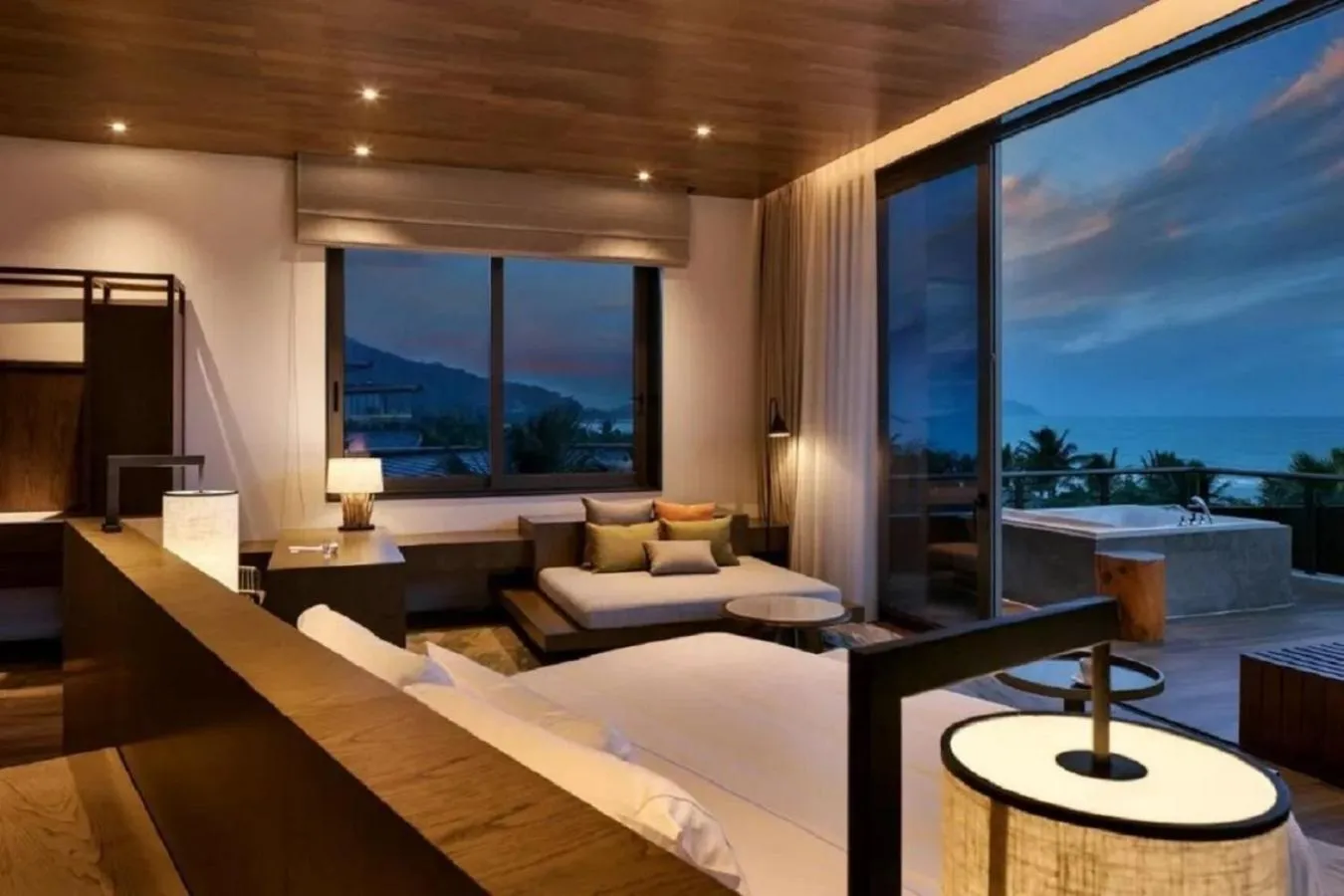 Bedroom, Bed in The Westin Shimei Bay Resort