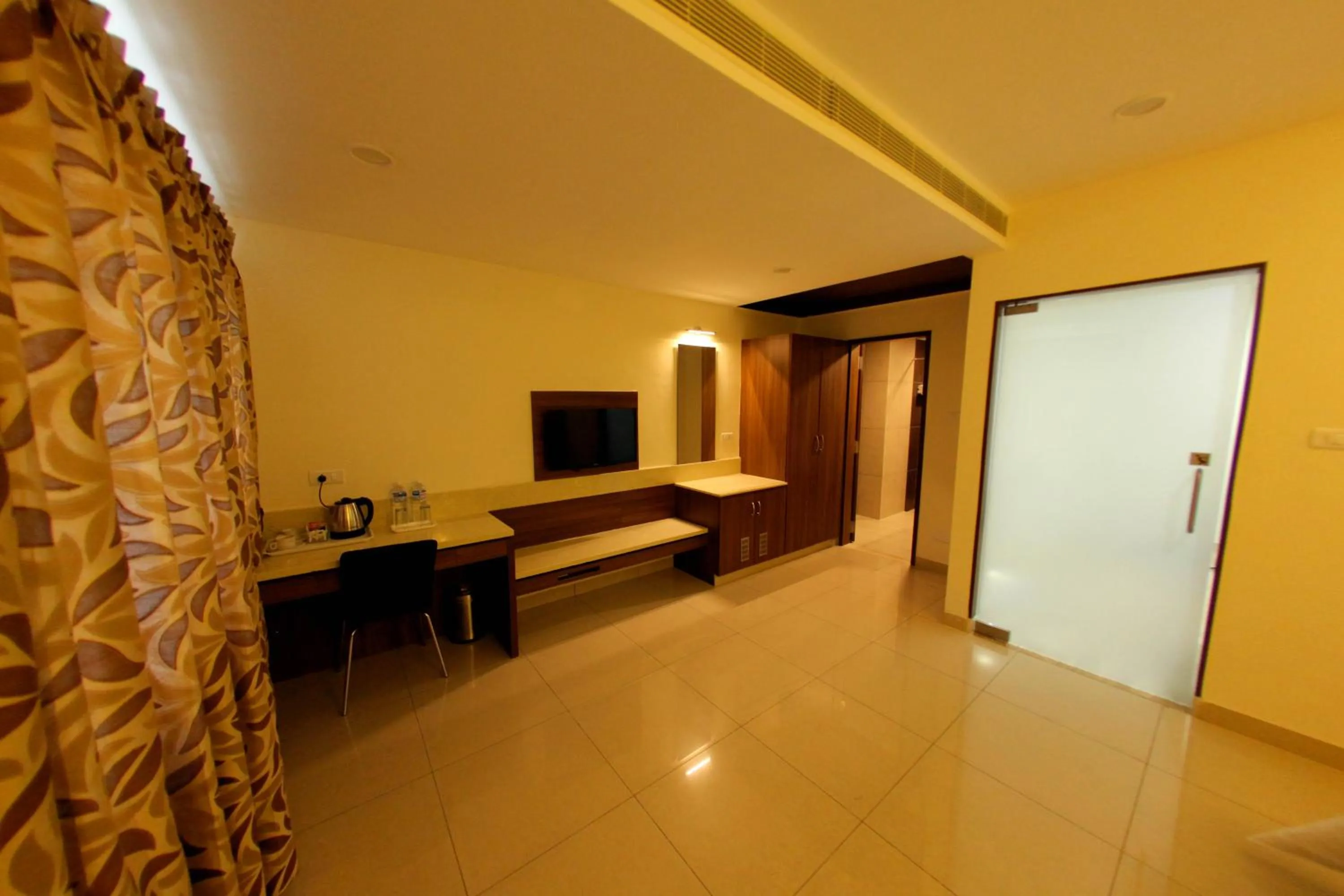 Photo of the whole room in Rathna Residency