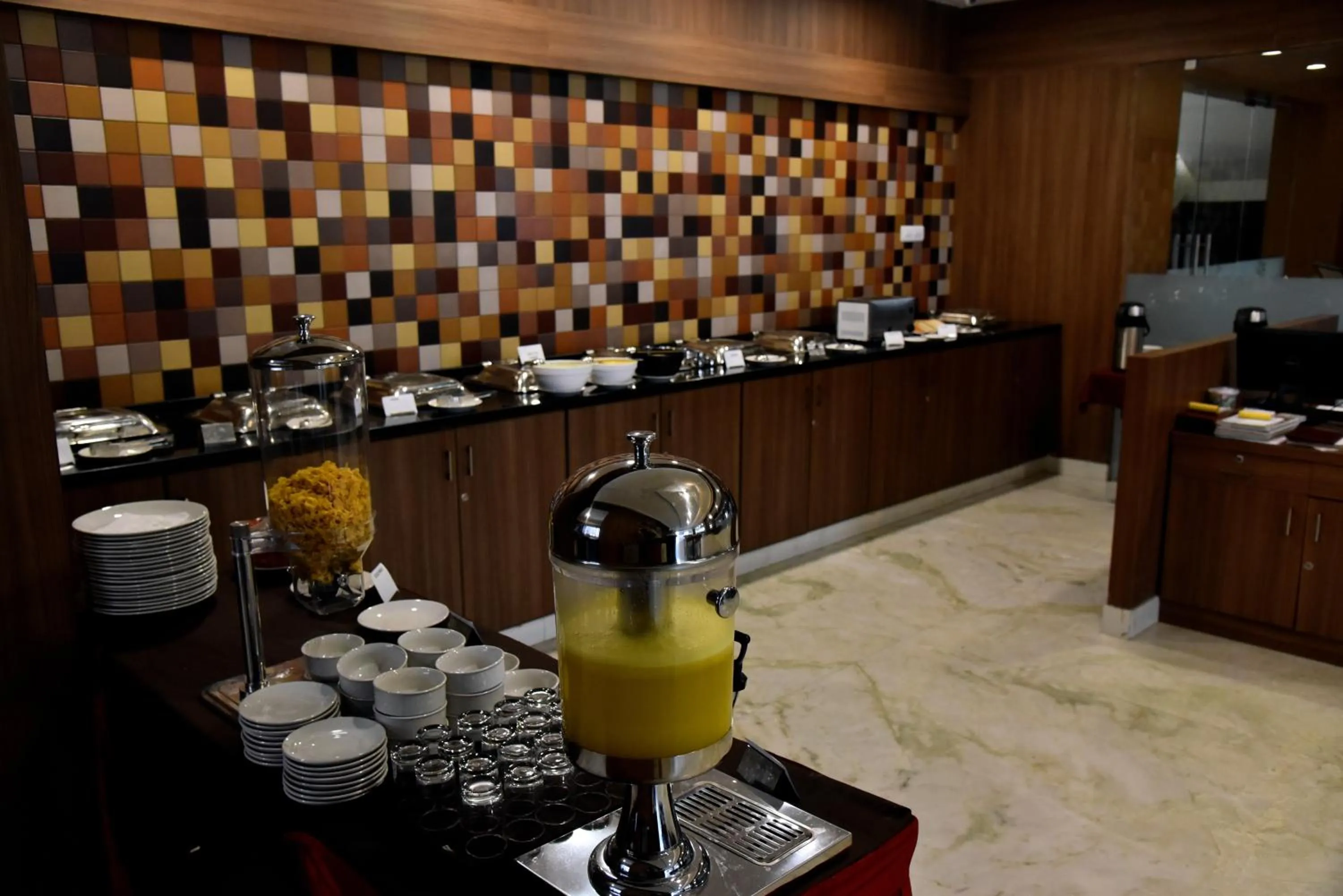 Restaurant/places to eat in Rathna Residency