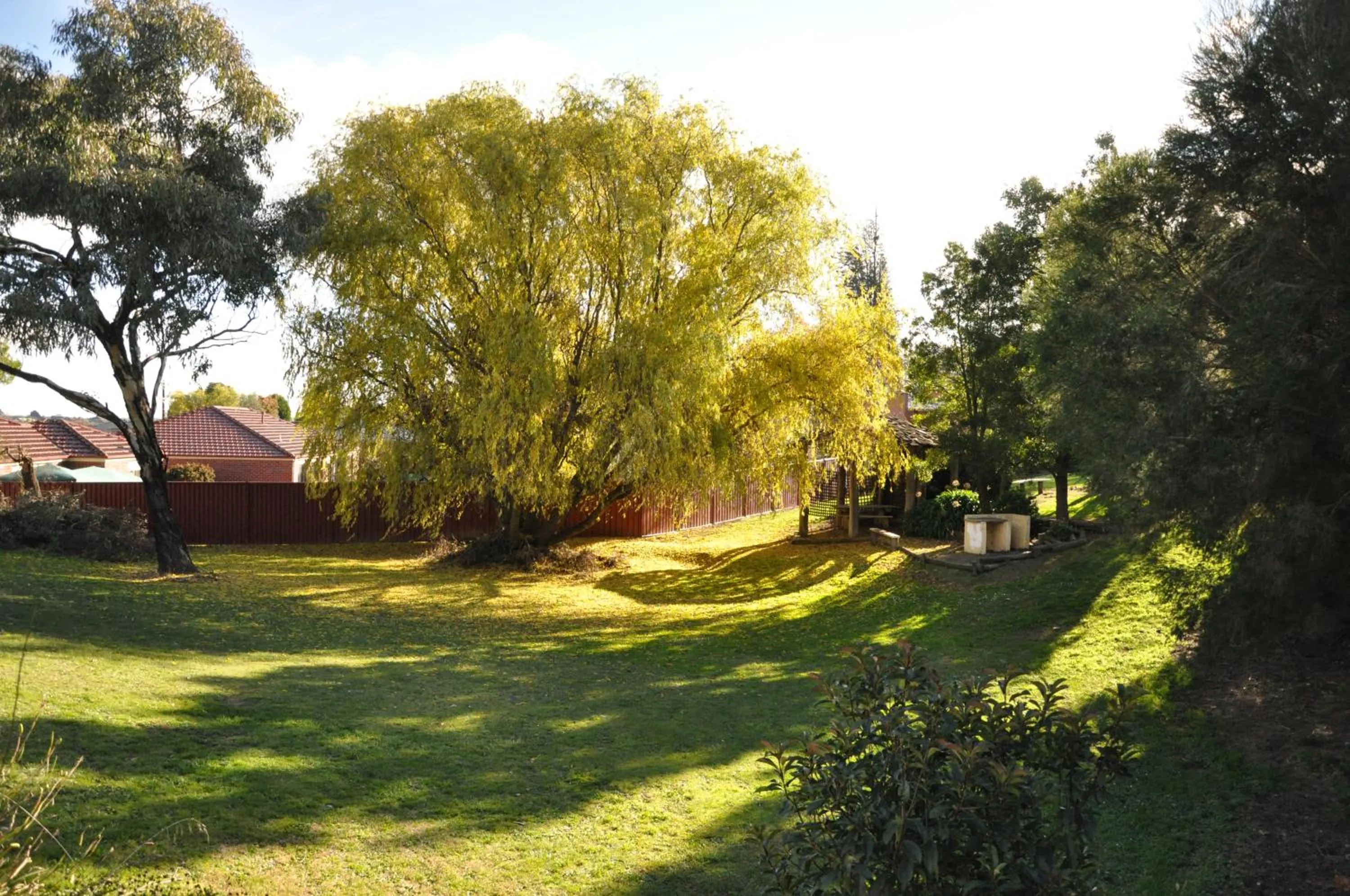 Autumn in Miner's Retreat Motel