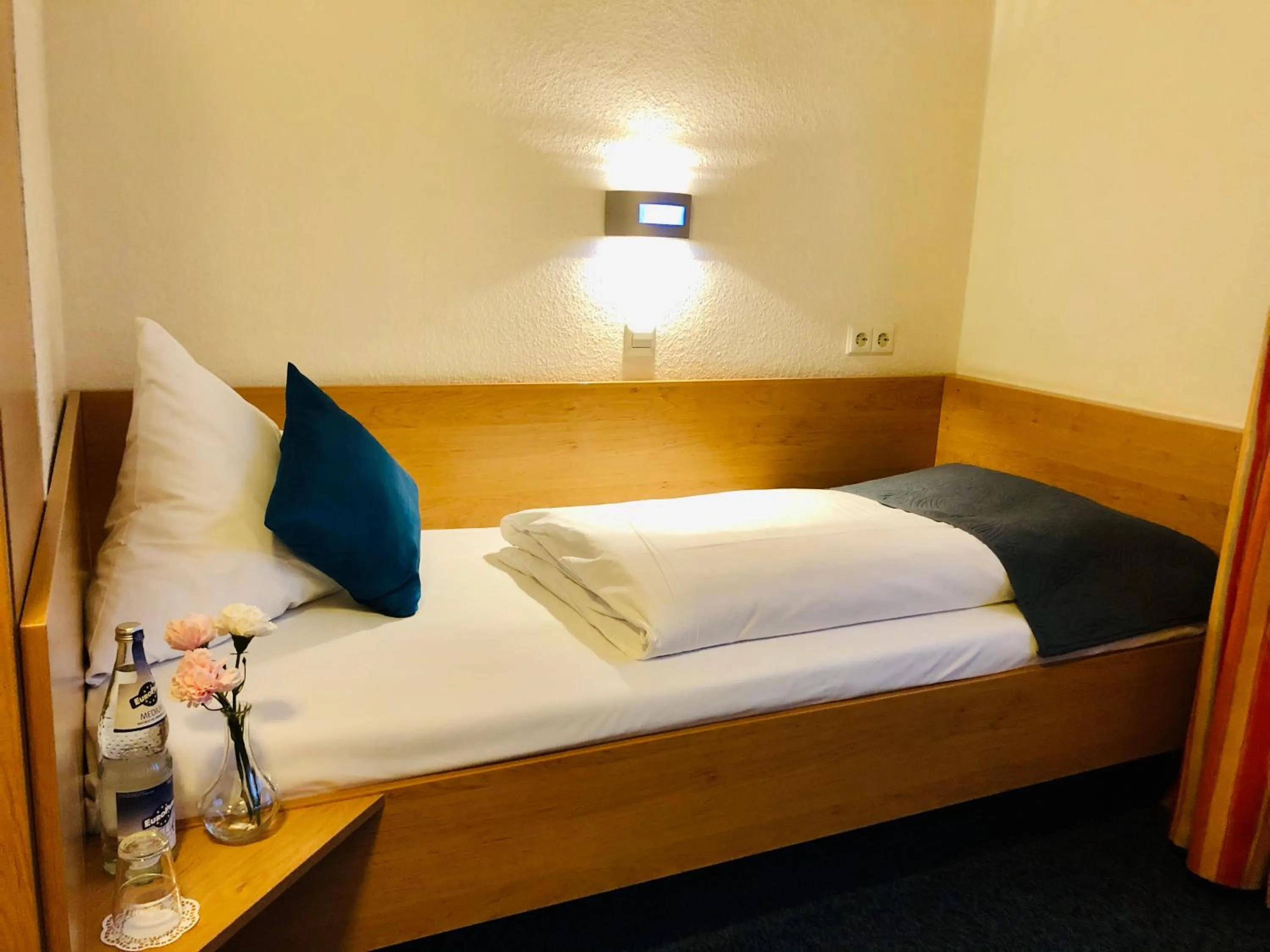 Bed in Hotel Austria Stuttgart-City