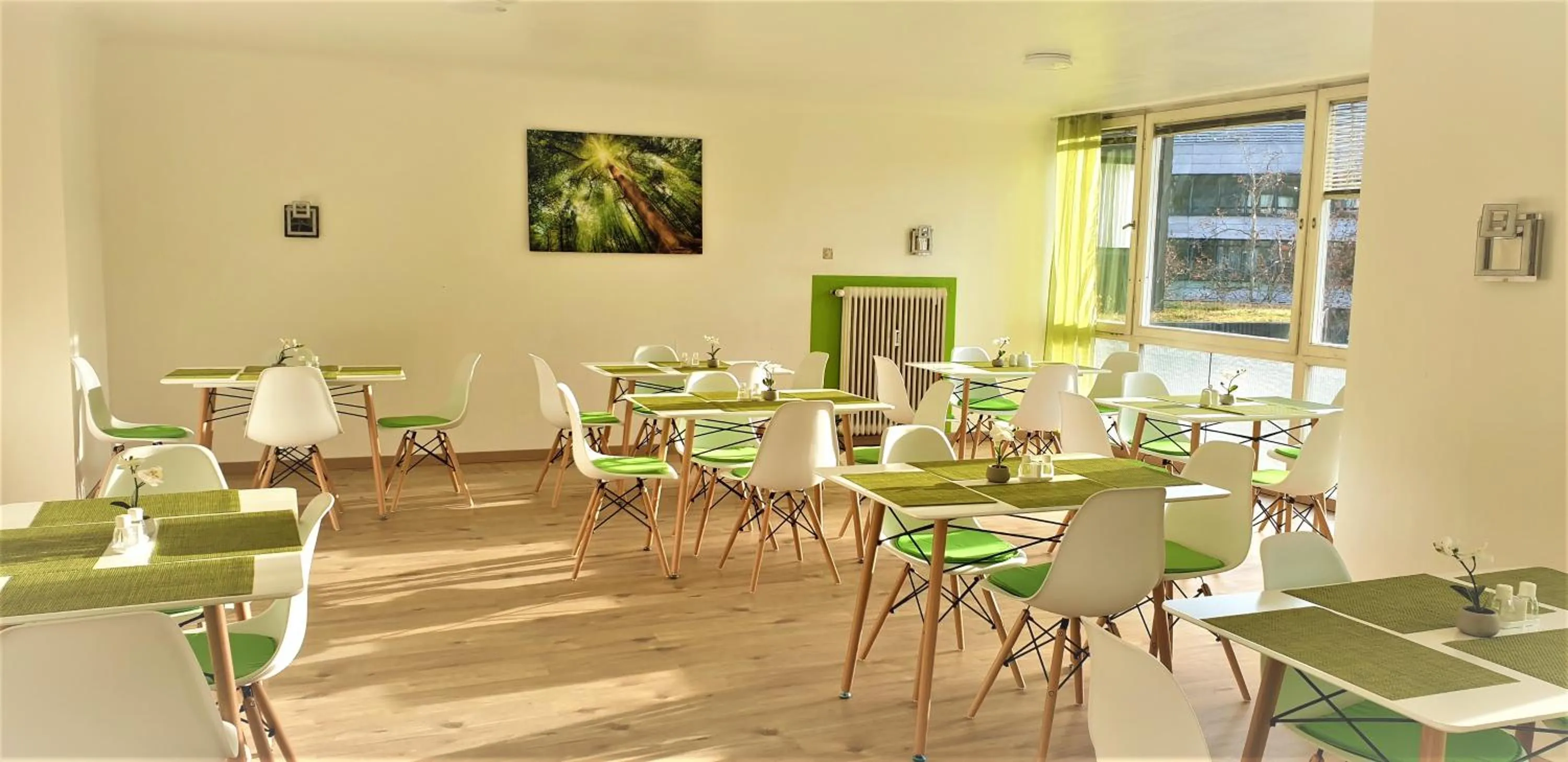 Restaurant/places to eat in Hotel Austria Stuttgart-City