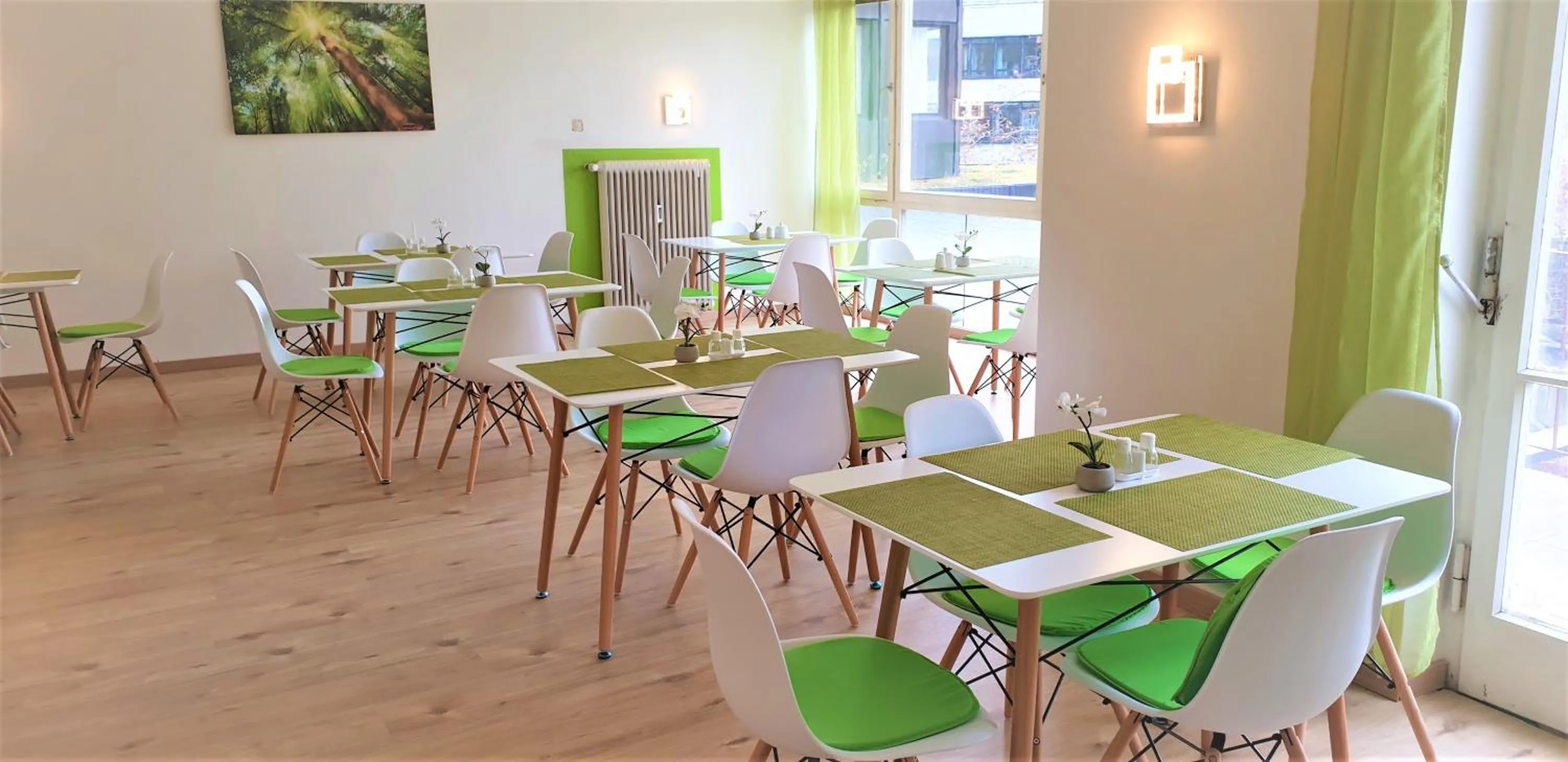 Dining area in Hotel Austria Stuttgart-City