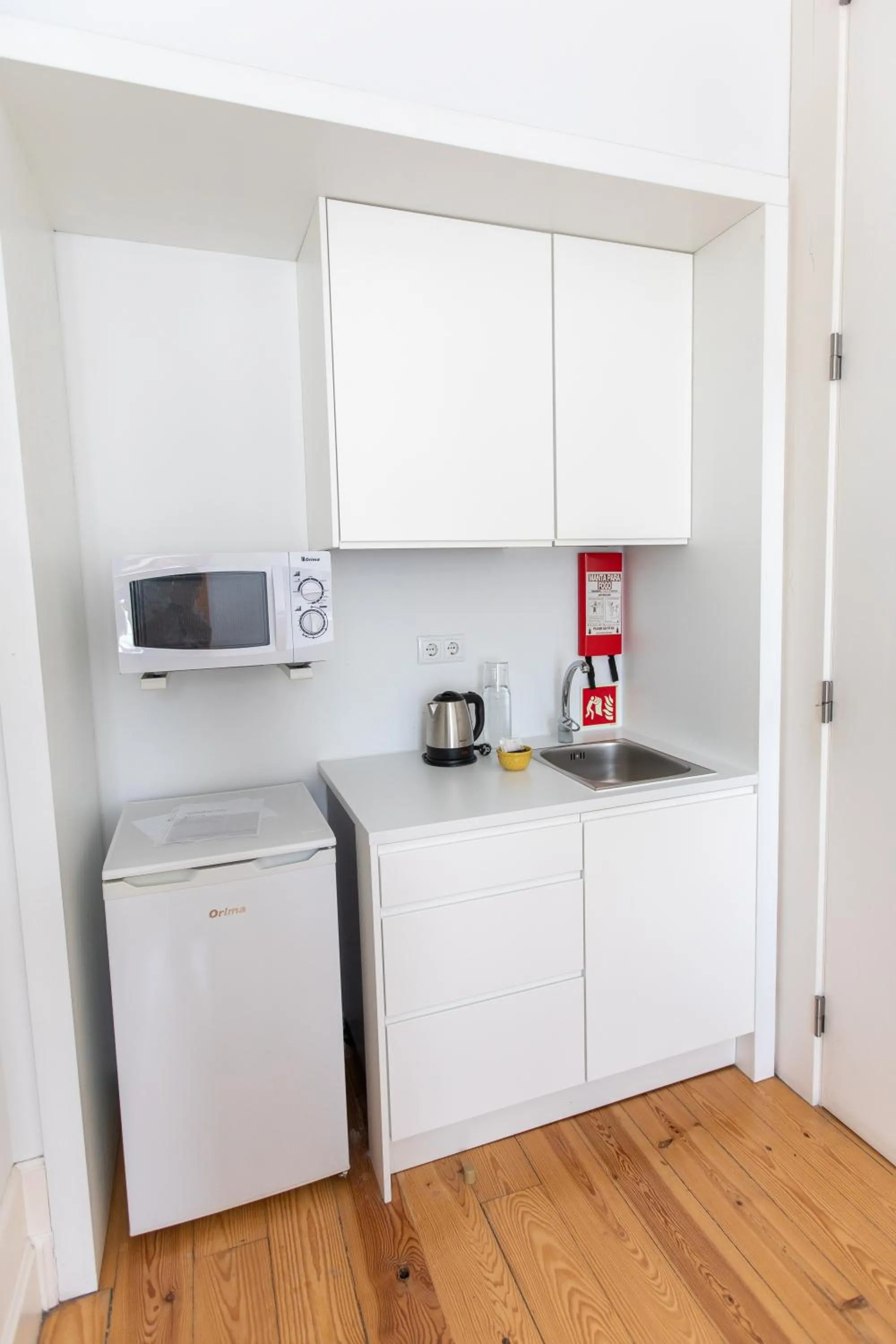 Kitchen or kitchenette in Casa de São Bento by PURUS