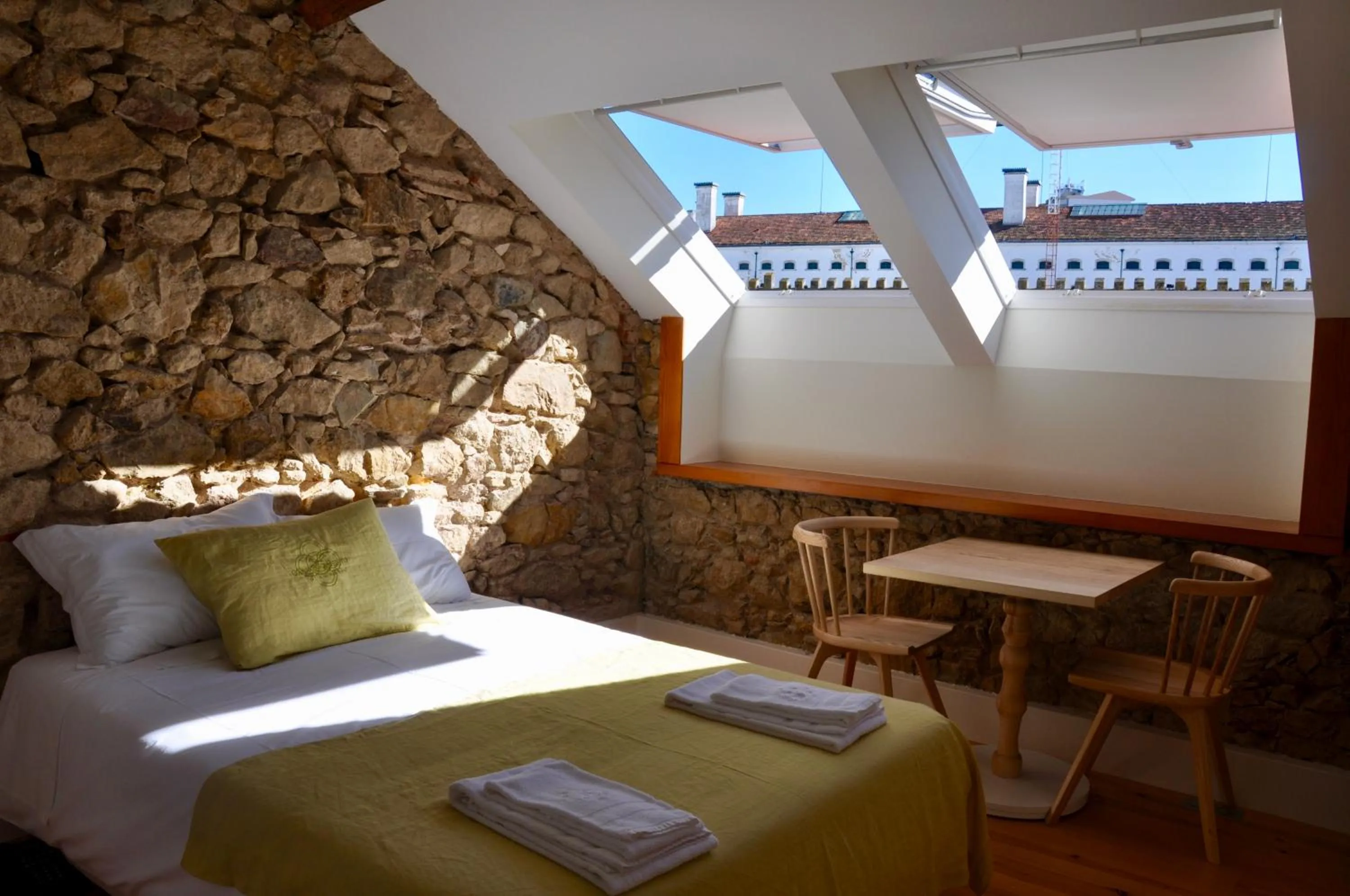 Bedroom, Bed in Casa de São Bento by PURUS