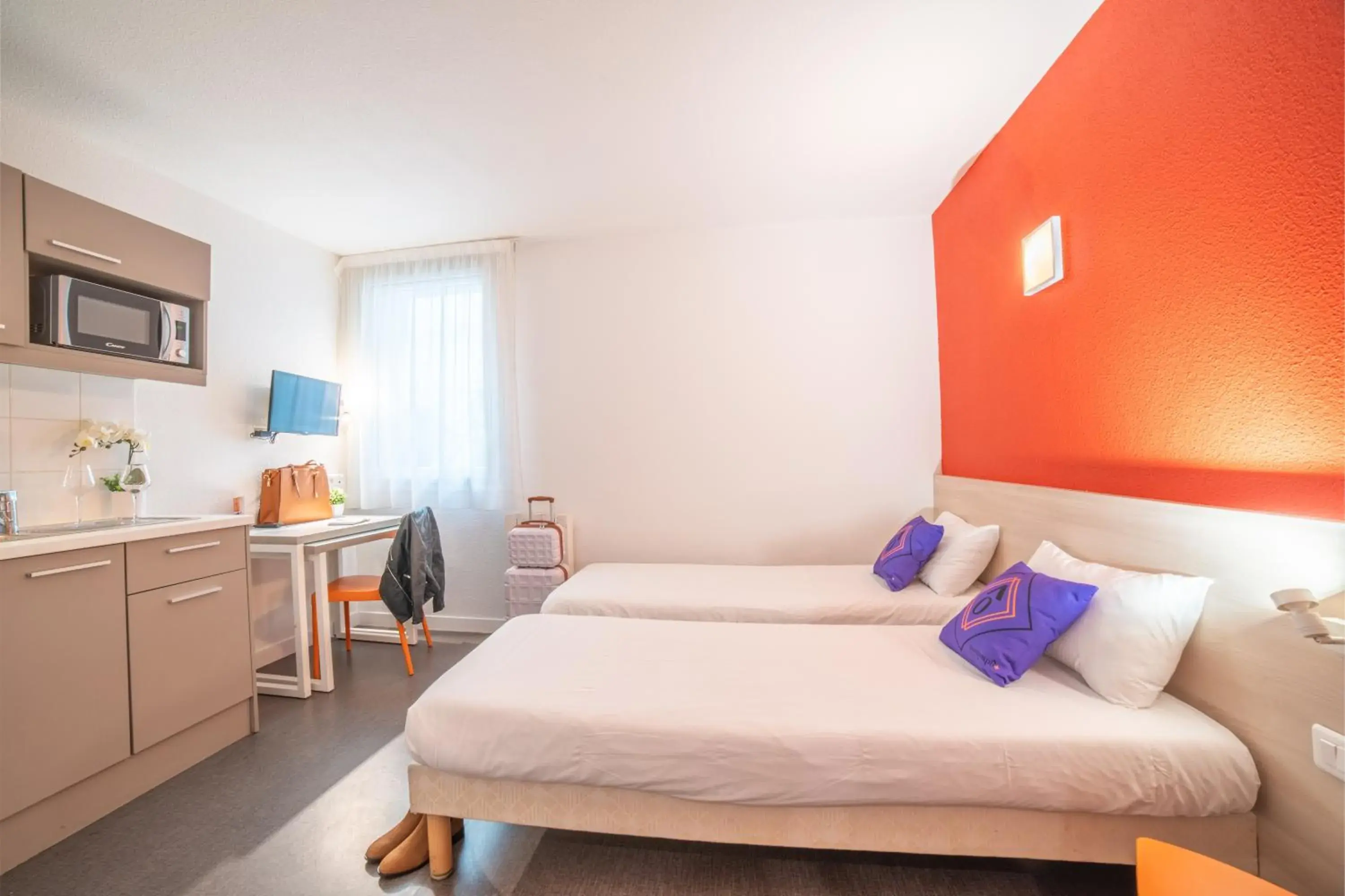 Twin Studio in Montempô Apparthôtel Paris-Vélizy Twin Studio in Montempô Apparthôtel Paris-Vélizy