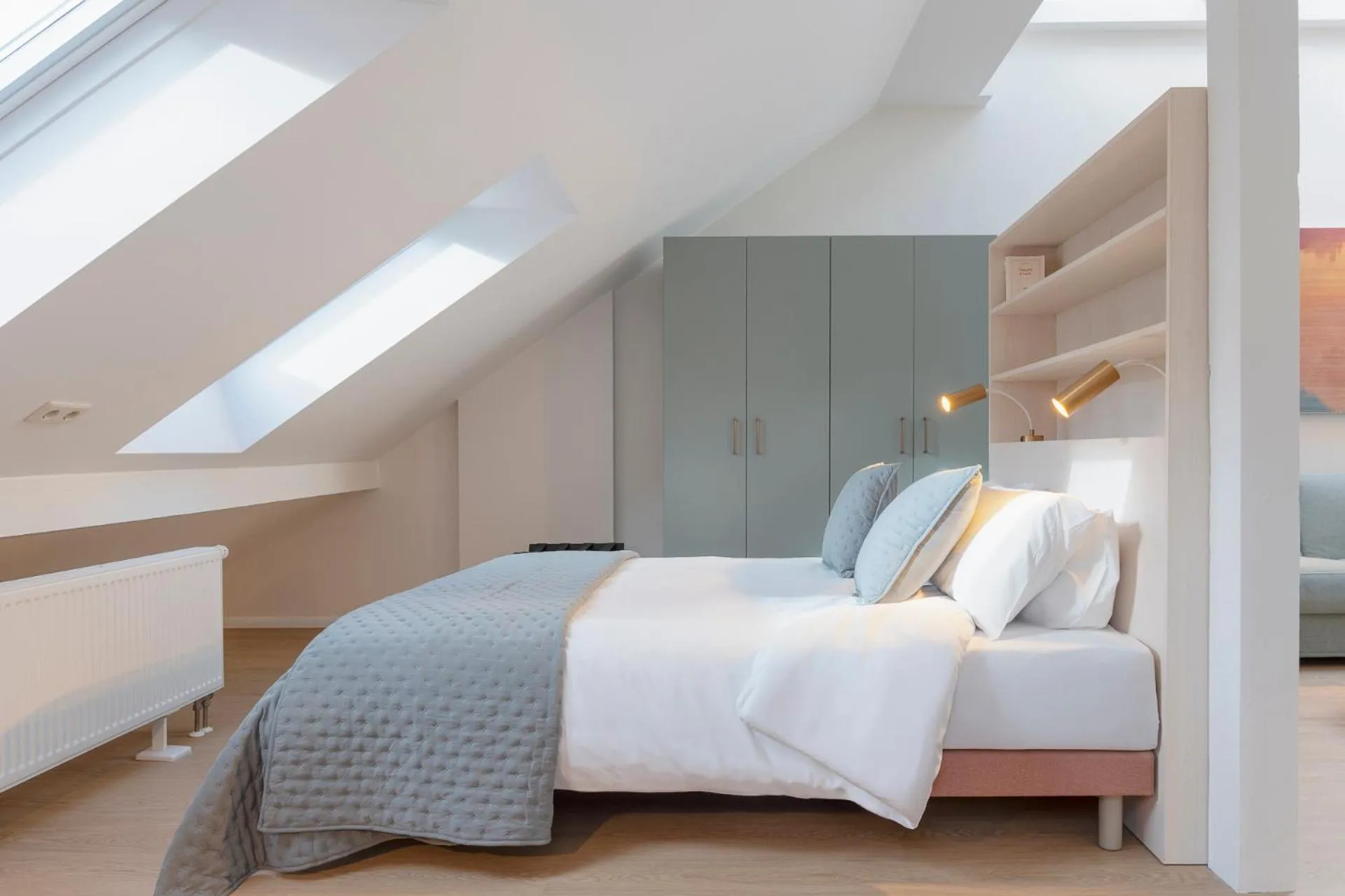 Bed in Key Inn serviced residences Belair