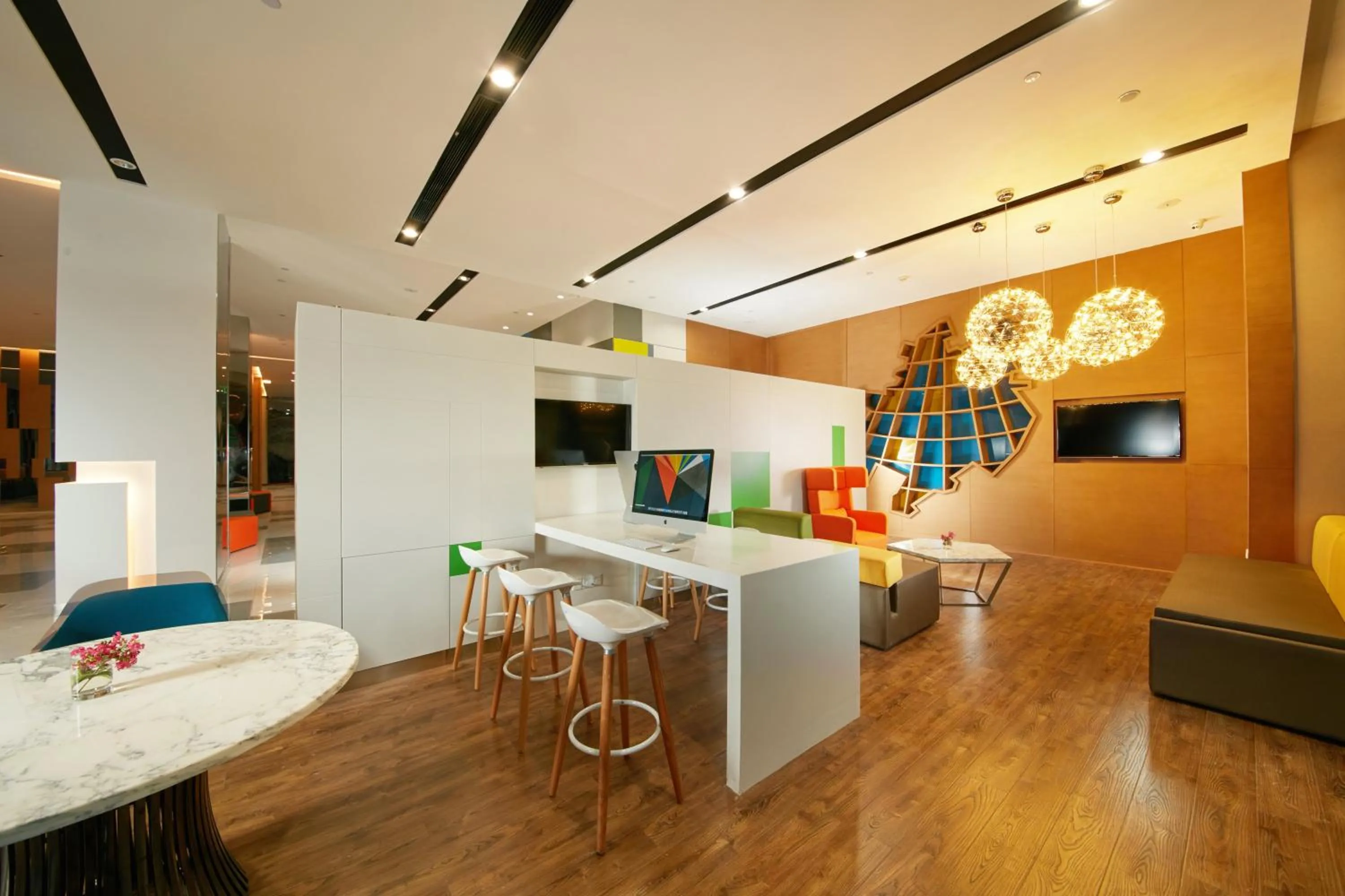 Other in Holiday Inn Express Leshan City Square by IHG - High Speed Rail and Leshan Giant Buddha