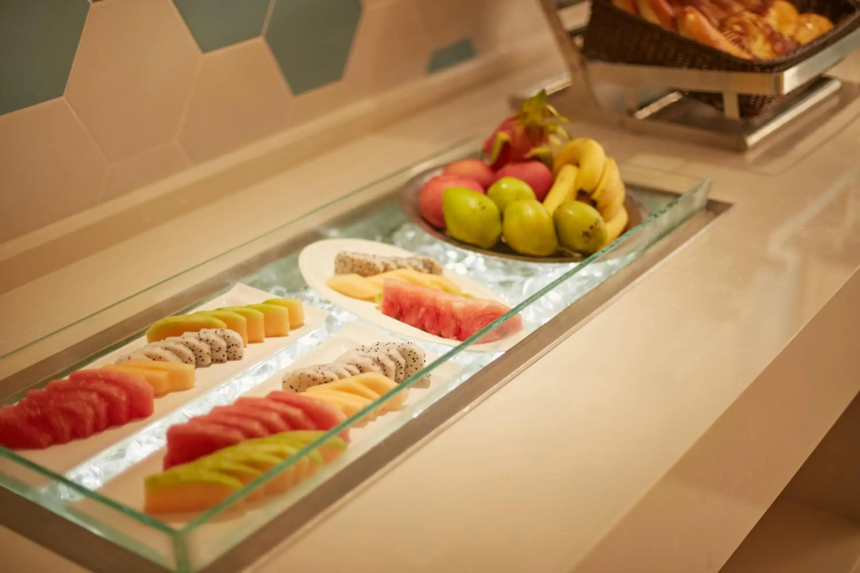 Breakfast in Holiday Inn Express Leshan City Square by IHG - High Speed Rail and Leshan Giant Buddha Breakfast in Holiday Inn Express Leshan City Square by IHG - High Speed Rail and Leshan Giant Buddha