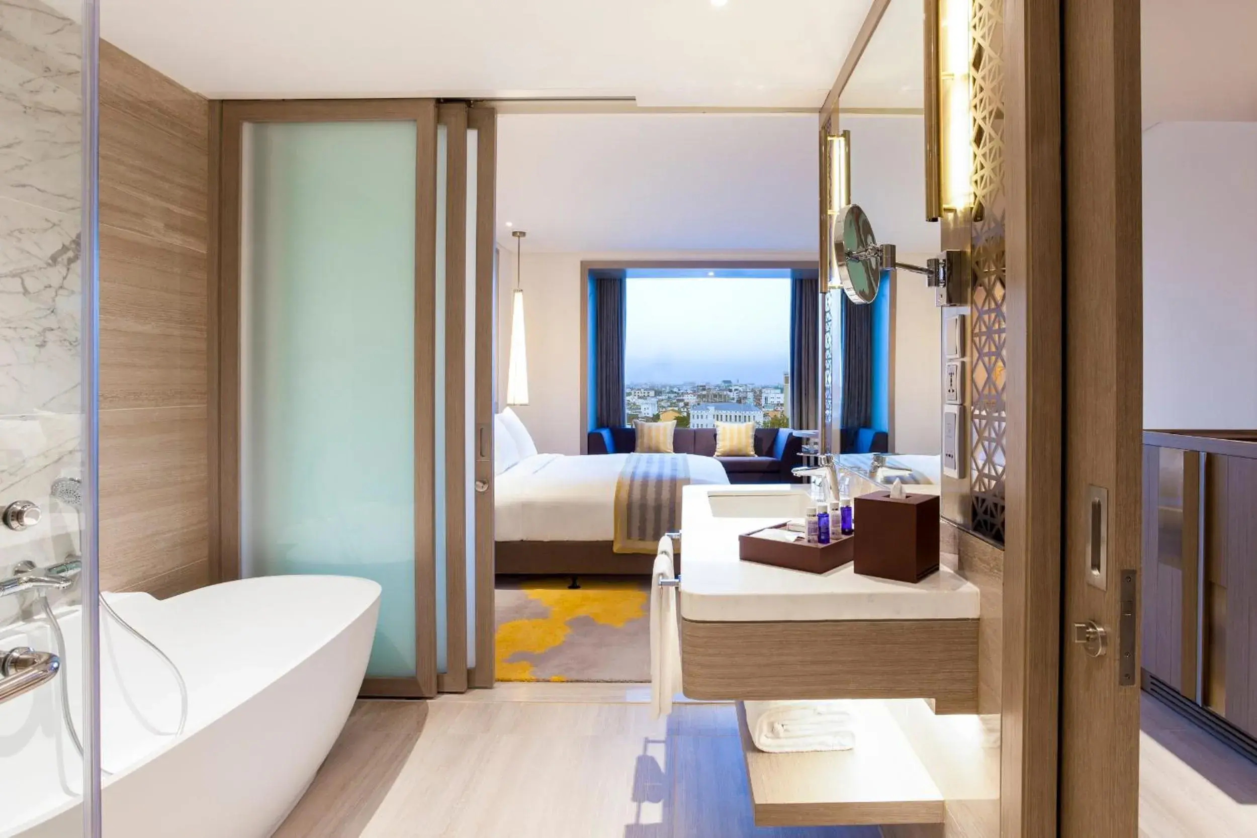 Standard King in Crowne Plaza Vientiane by IHG Standard King in Crowne Plaza Vientiane by IHG