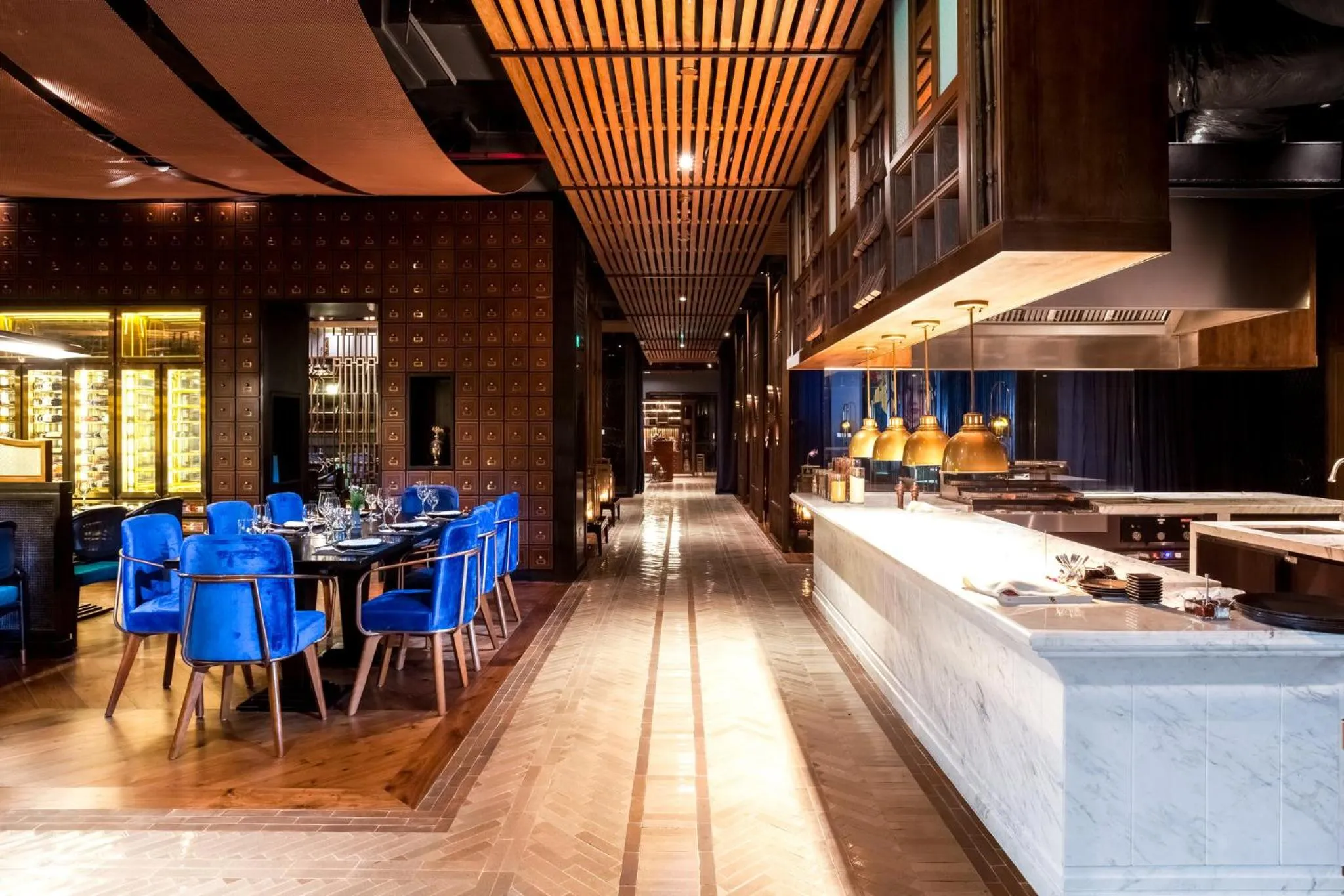 Restaurant/places to eat in Crowne Plaza Vientiane by IHG