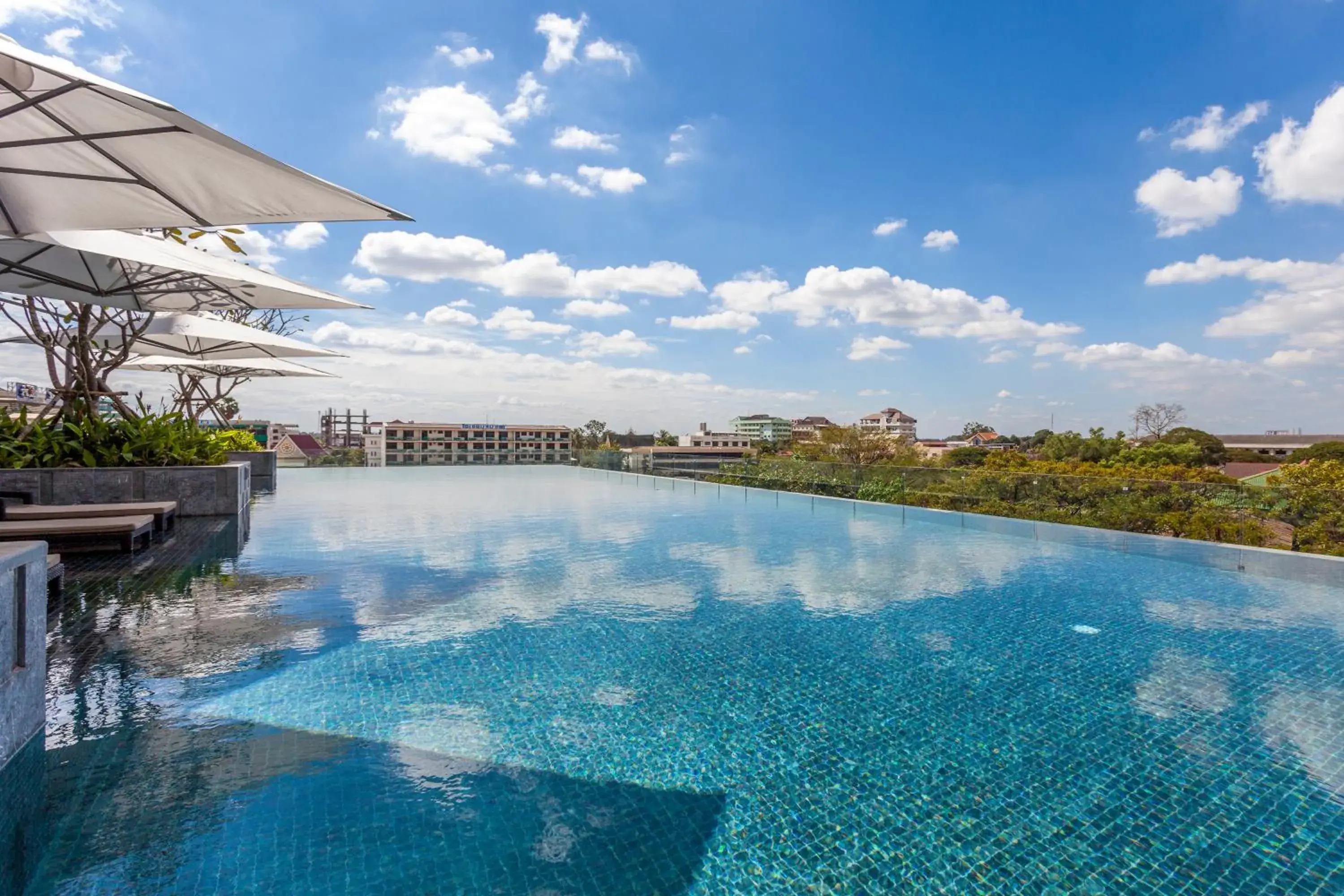 Swimming pool in Crowne Plaza Vientiane by IHG Swimming pool in Crowne Plaza Vientiane by IHG