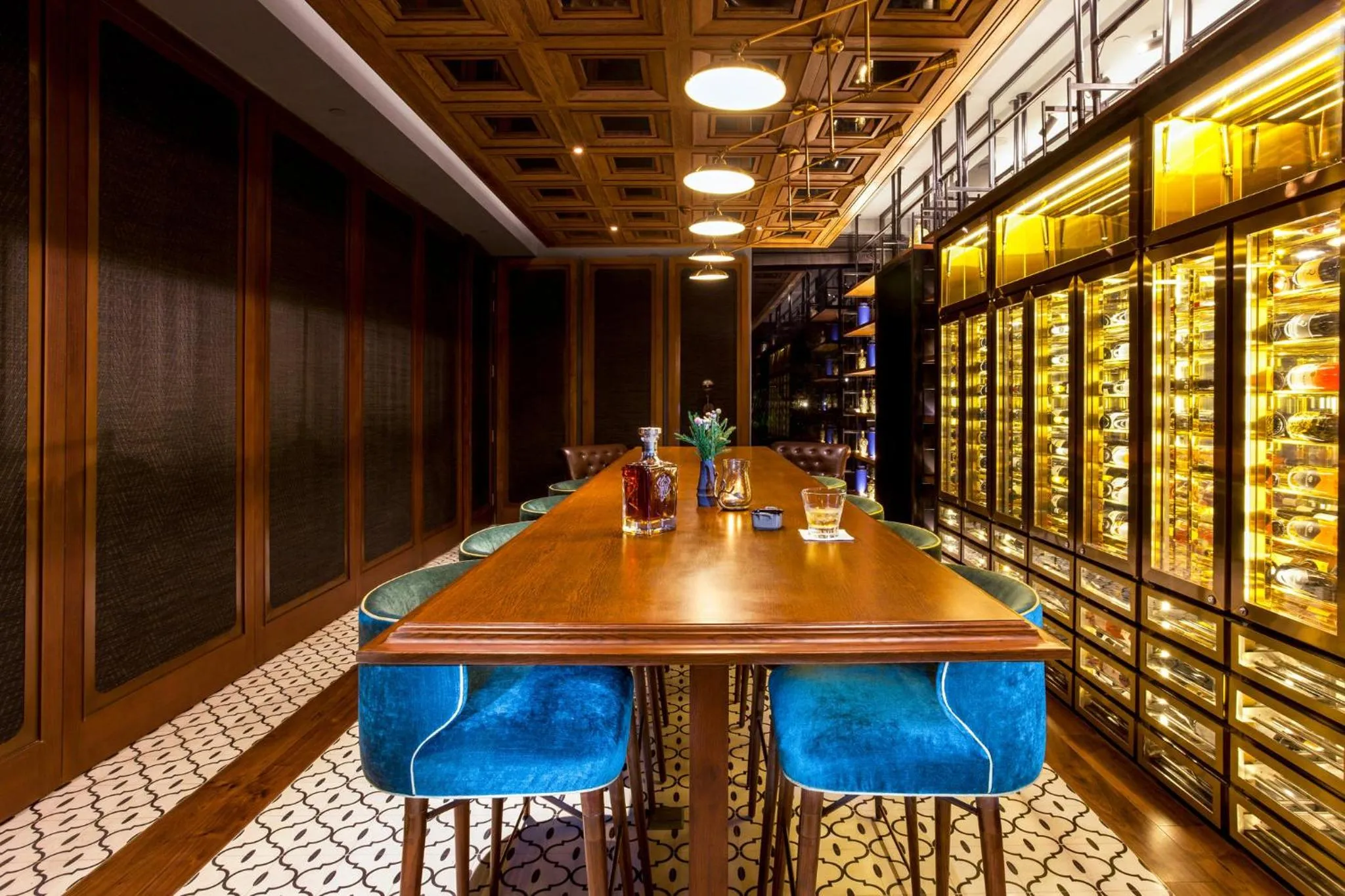 Restaurant/places to eat in Crowne Plaza Vientiane by IHG