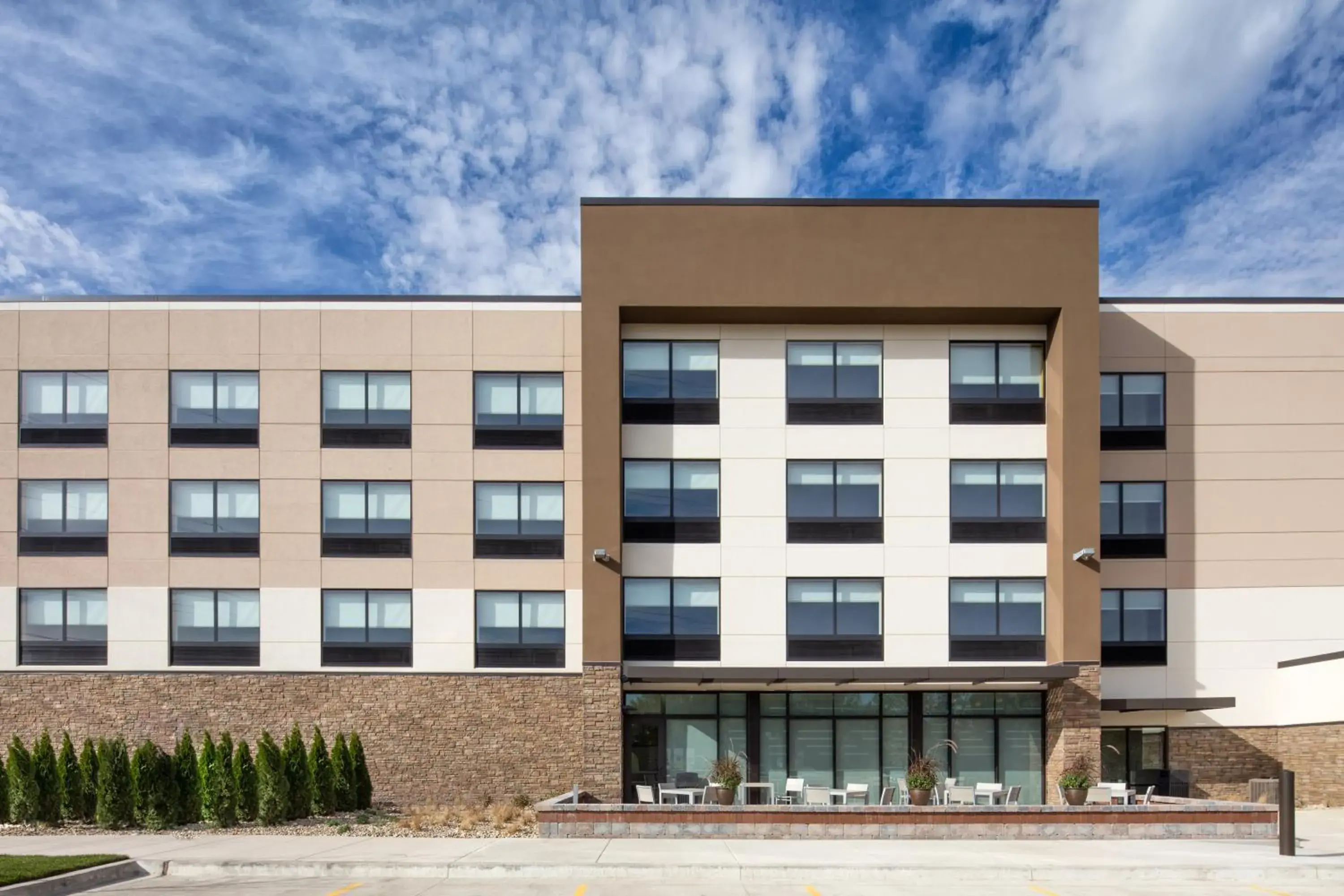 Property building in Holiday Inn Express East Peoria - Riverfront by IHG Property building in Holiday Inn Express East Peoria - Riverfront by IHG