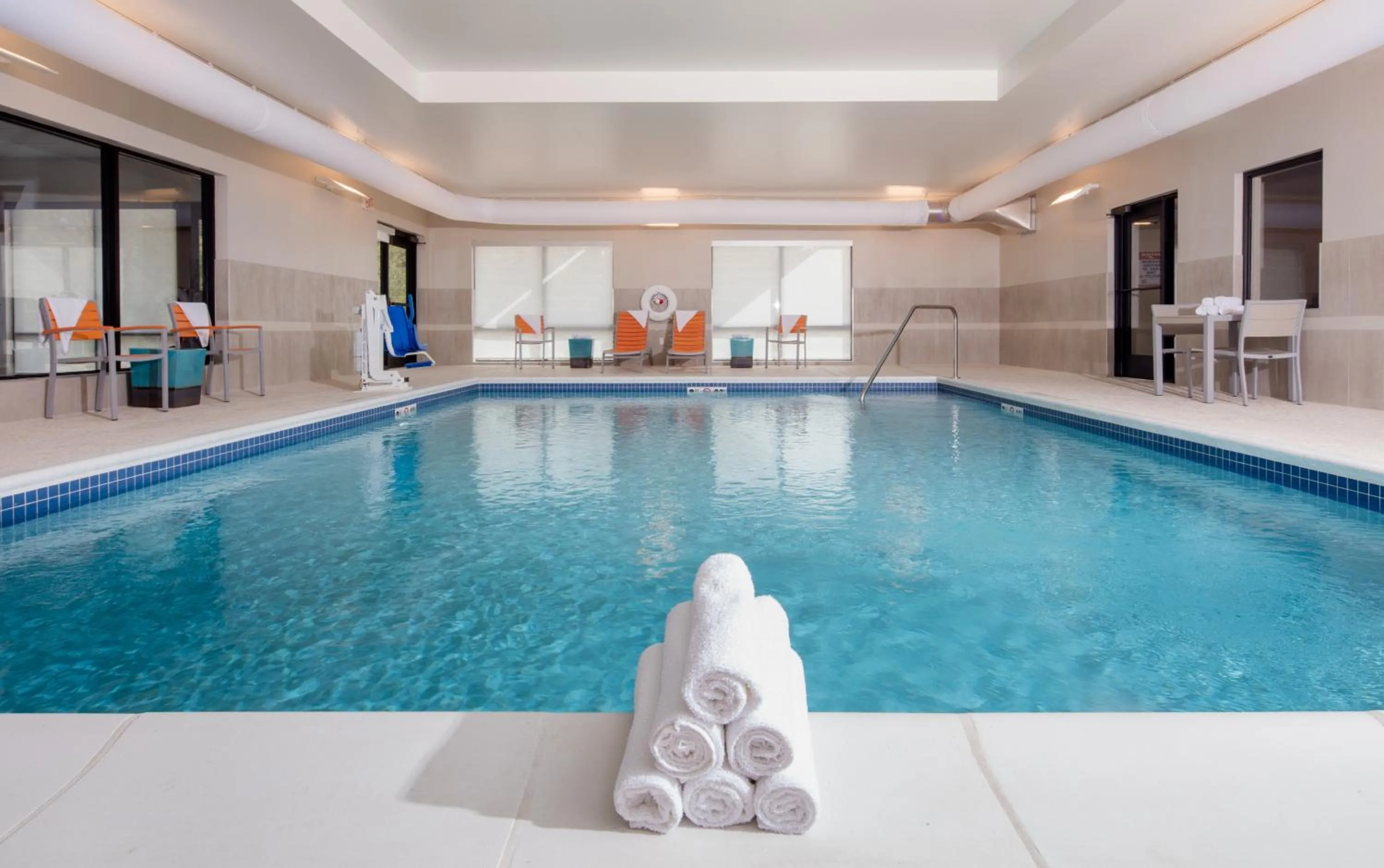 Swimming pool in Holiday Inn Express East Peoria - Riverfront by IHG
