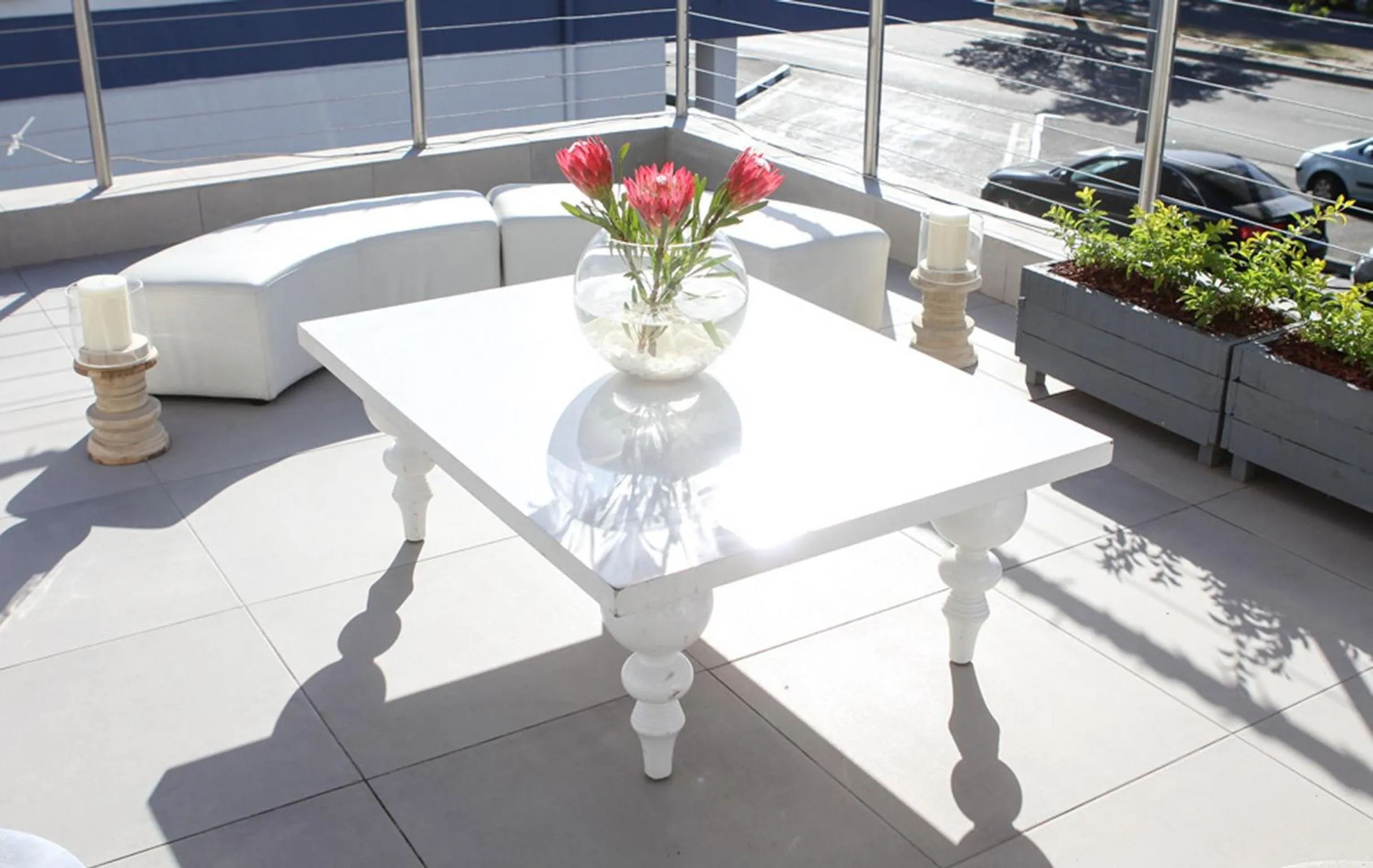 Patio in New National Hotel and Conference