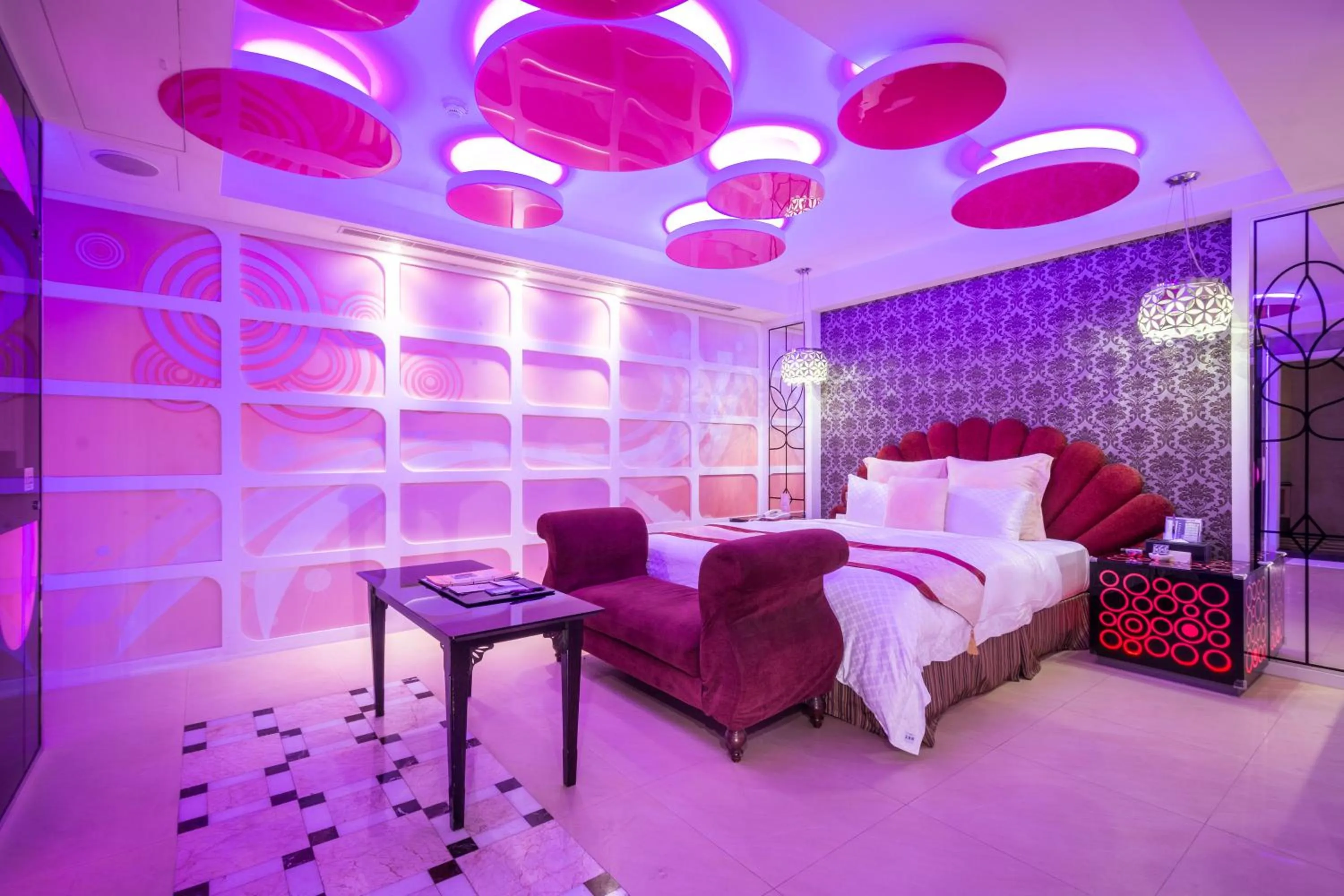 Bed in Merry Day Motel Zhonghe Branch