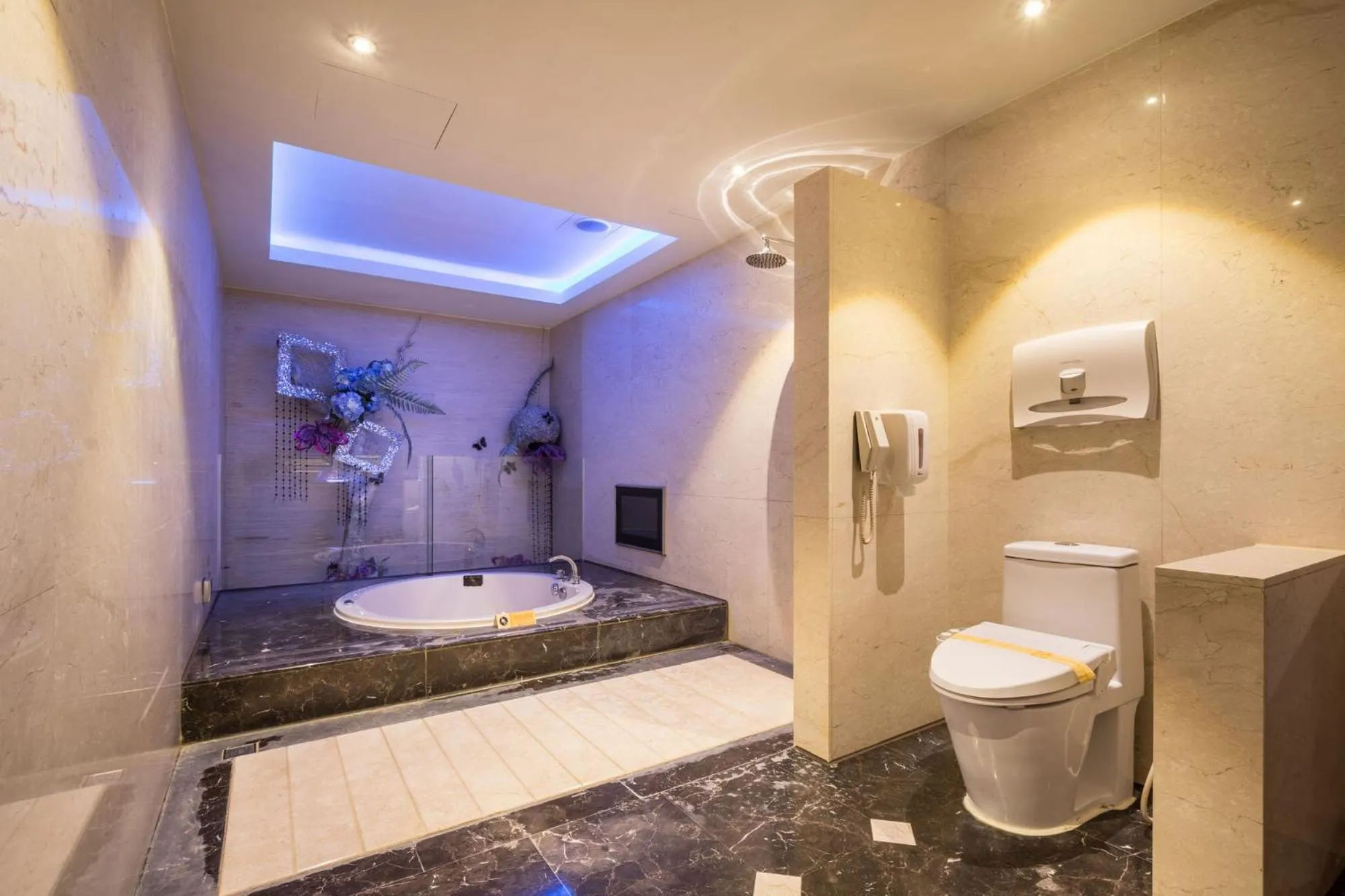 Shower in Merry Day Motel Zhonghe Branch