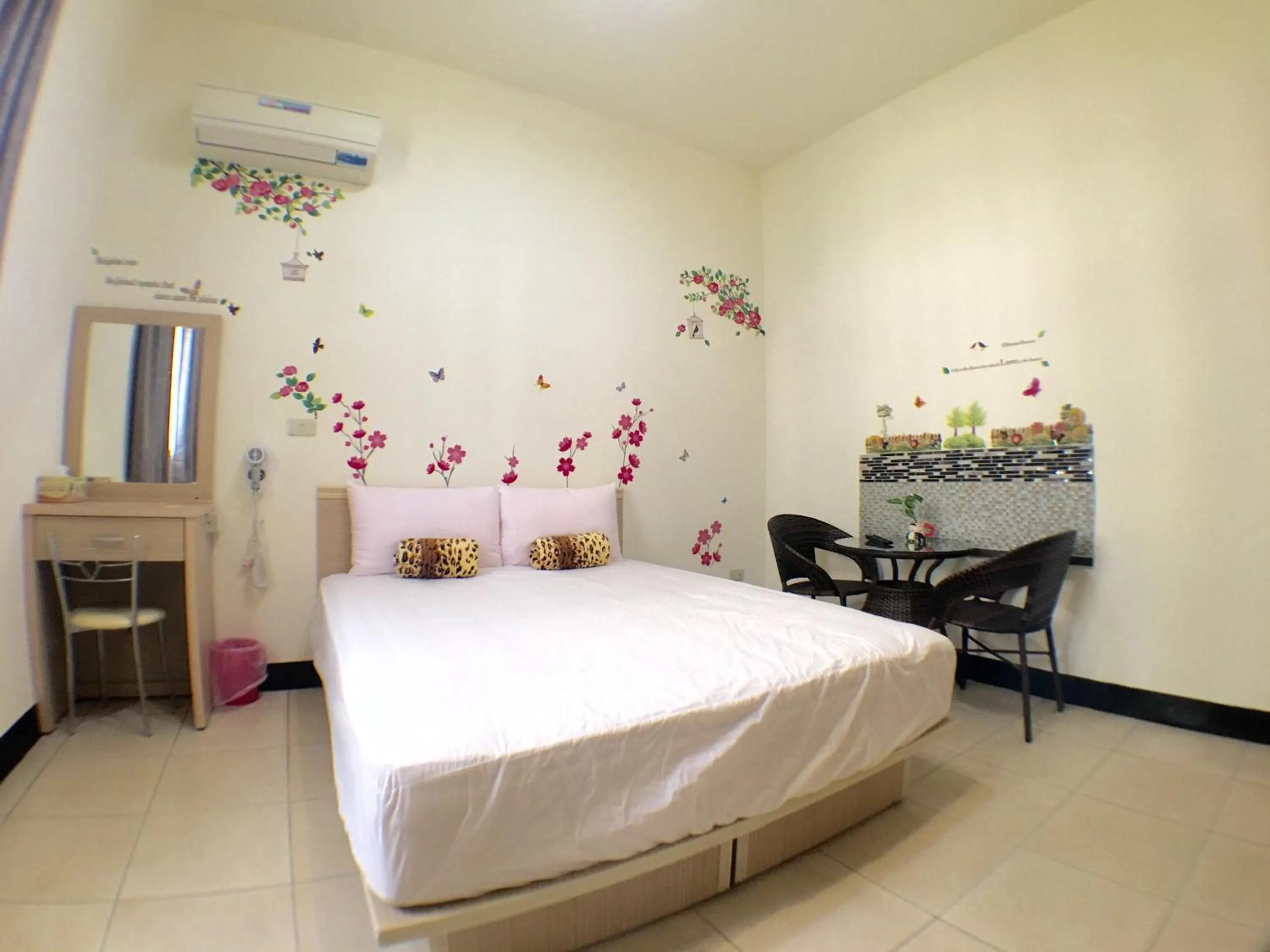 Photo of the whole room, Bed in Dai B&B