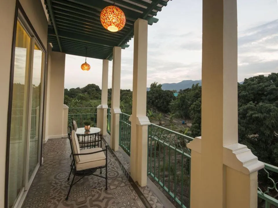 The Grand Morocc Hotel