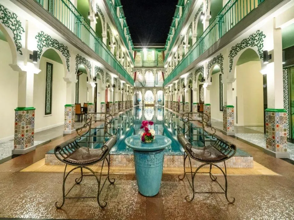 The Grand Morocc Hotel