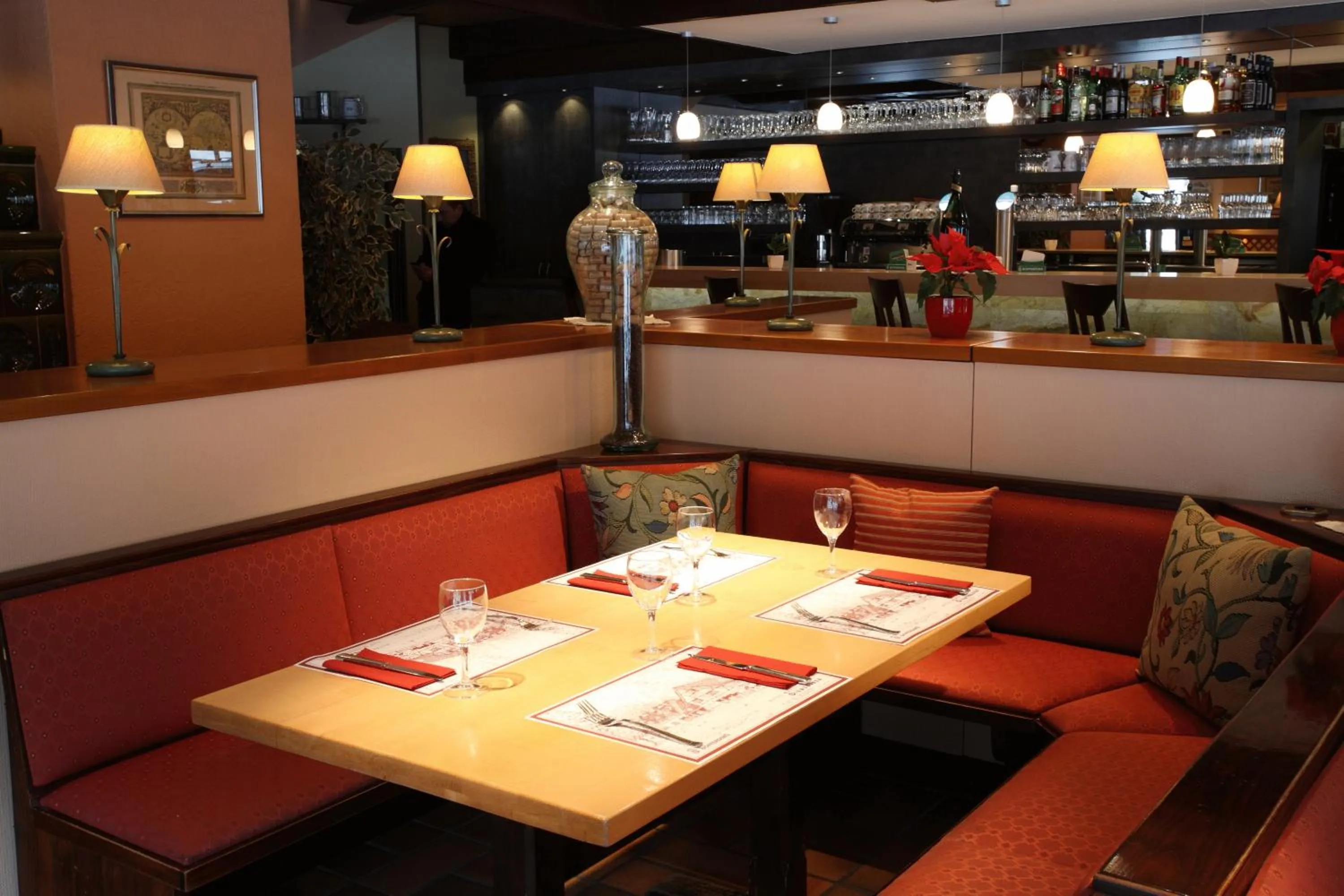 Restaurant/places to eat in Hotel Sieweburen