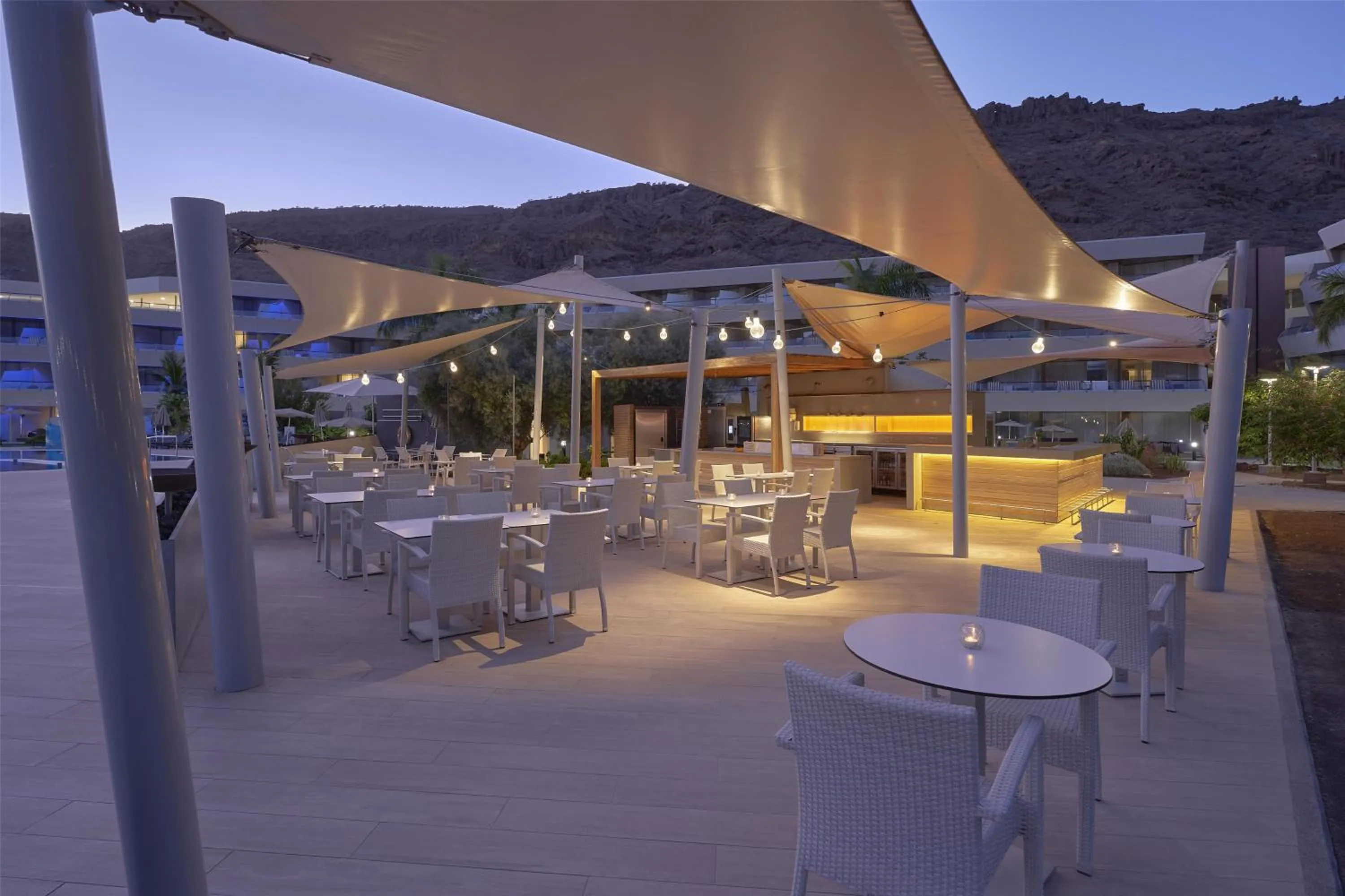 Lounge or bar in Radisson Blu Resort & Spa, Gran Canaria Mogan