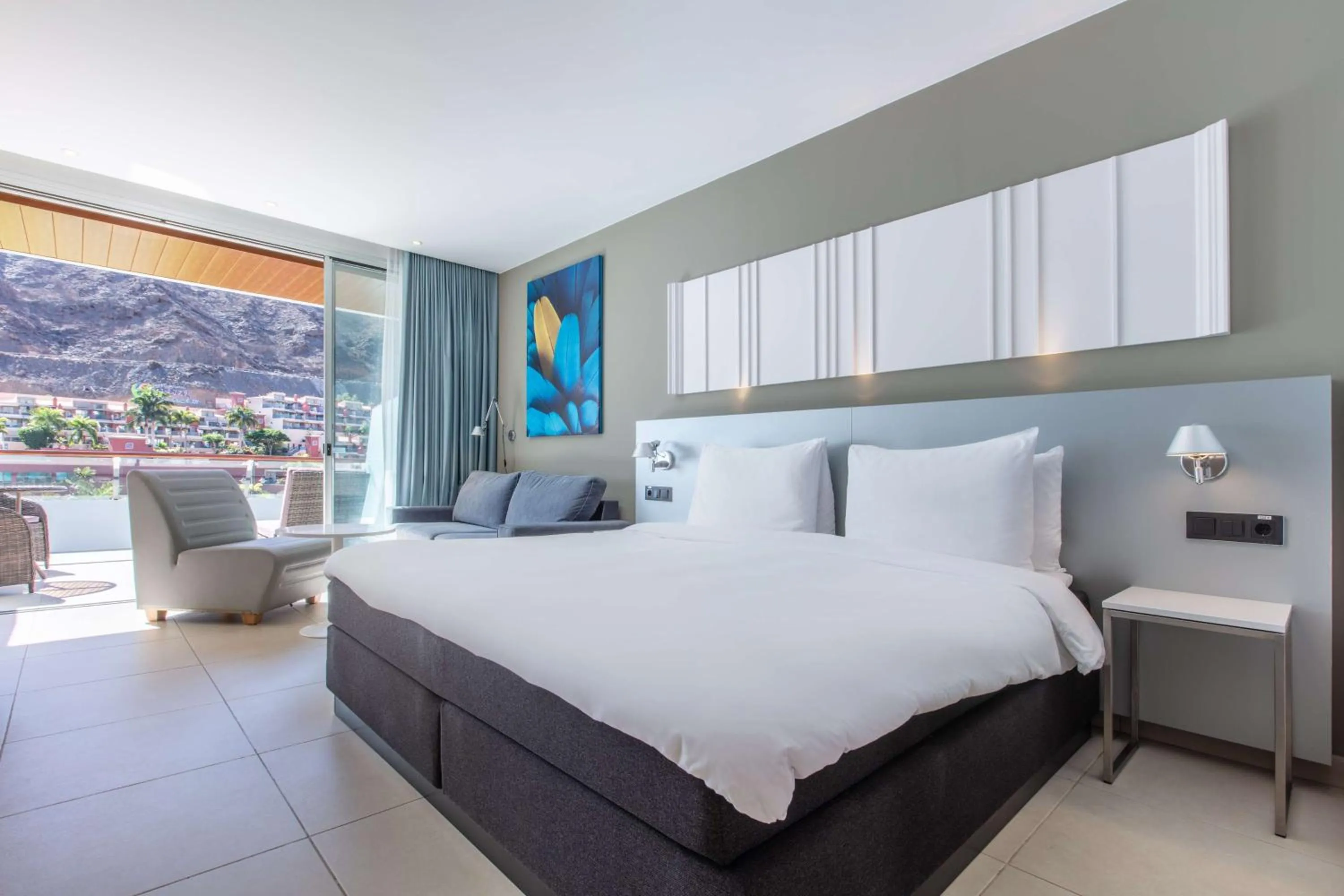 Bed in Radisson Blu Resort & Spa, Gran Canaria Mogan