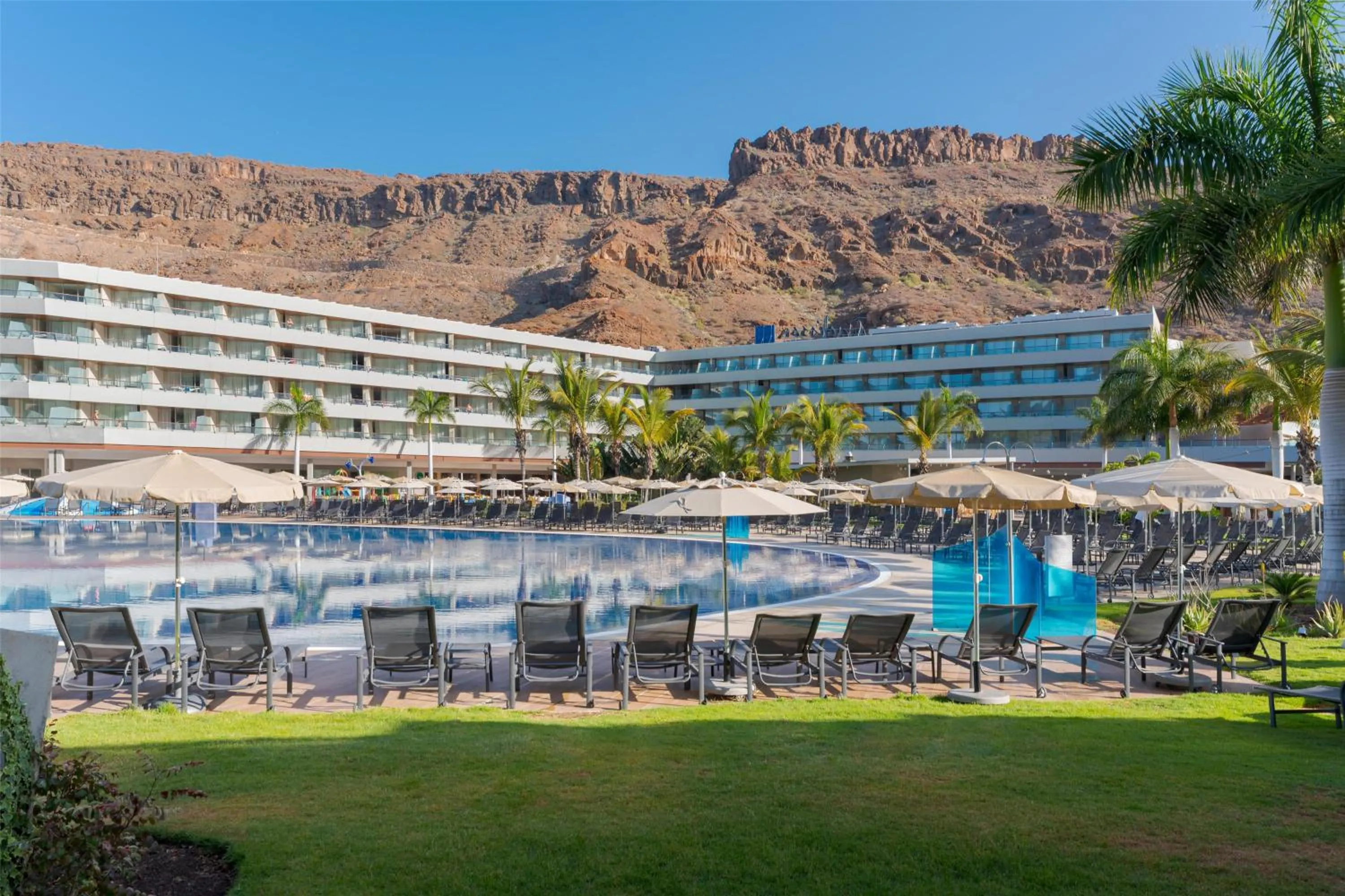 Pool view in Radisson Blu Resort & Spa, Gran Canaria Mogan