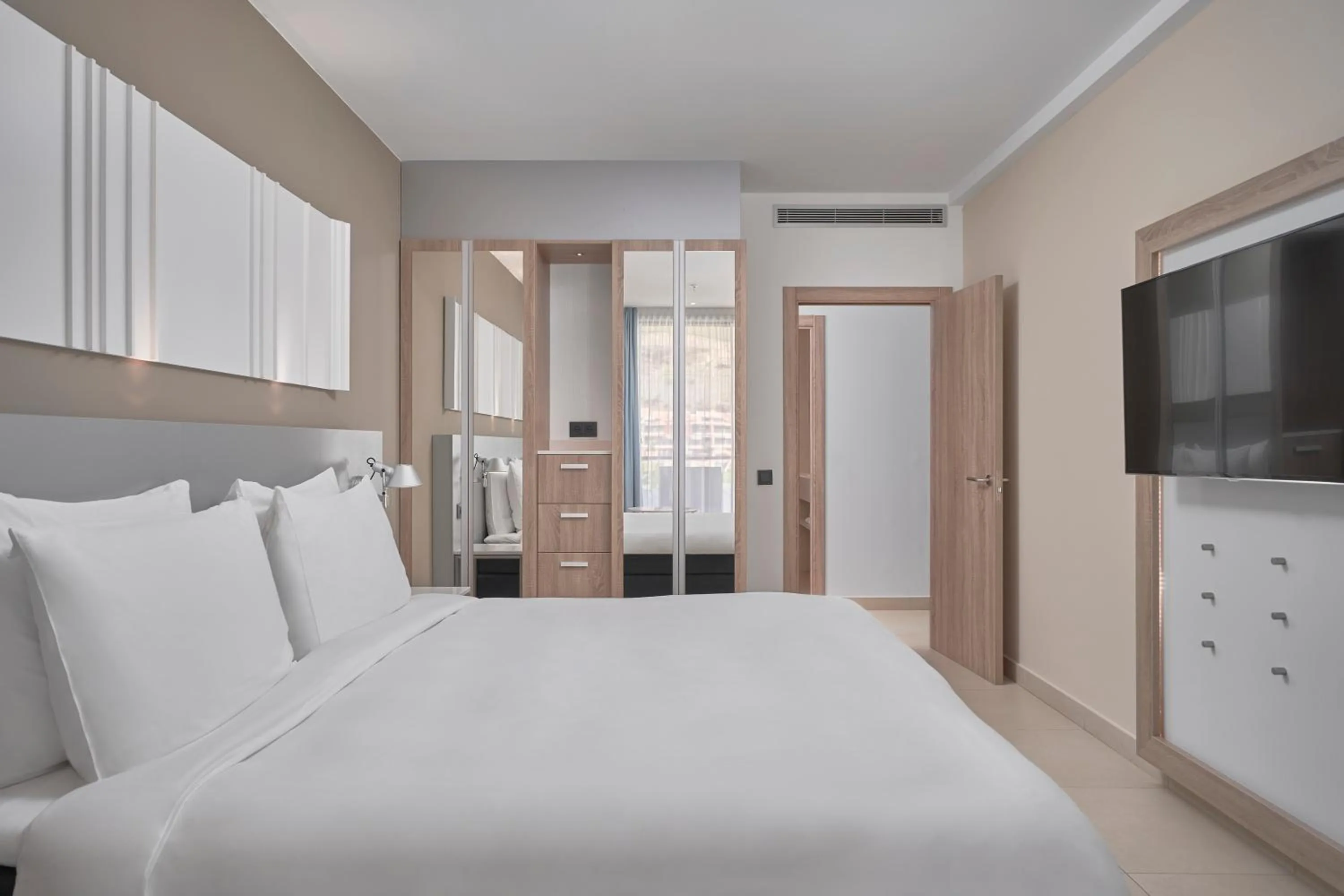 Bed in Radisson Blu Resort & Spa, Gran Canaria Mogan