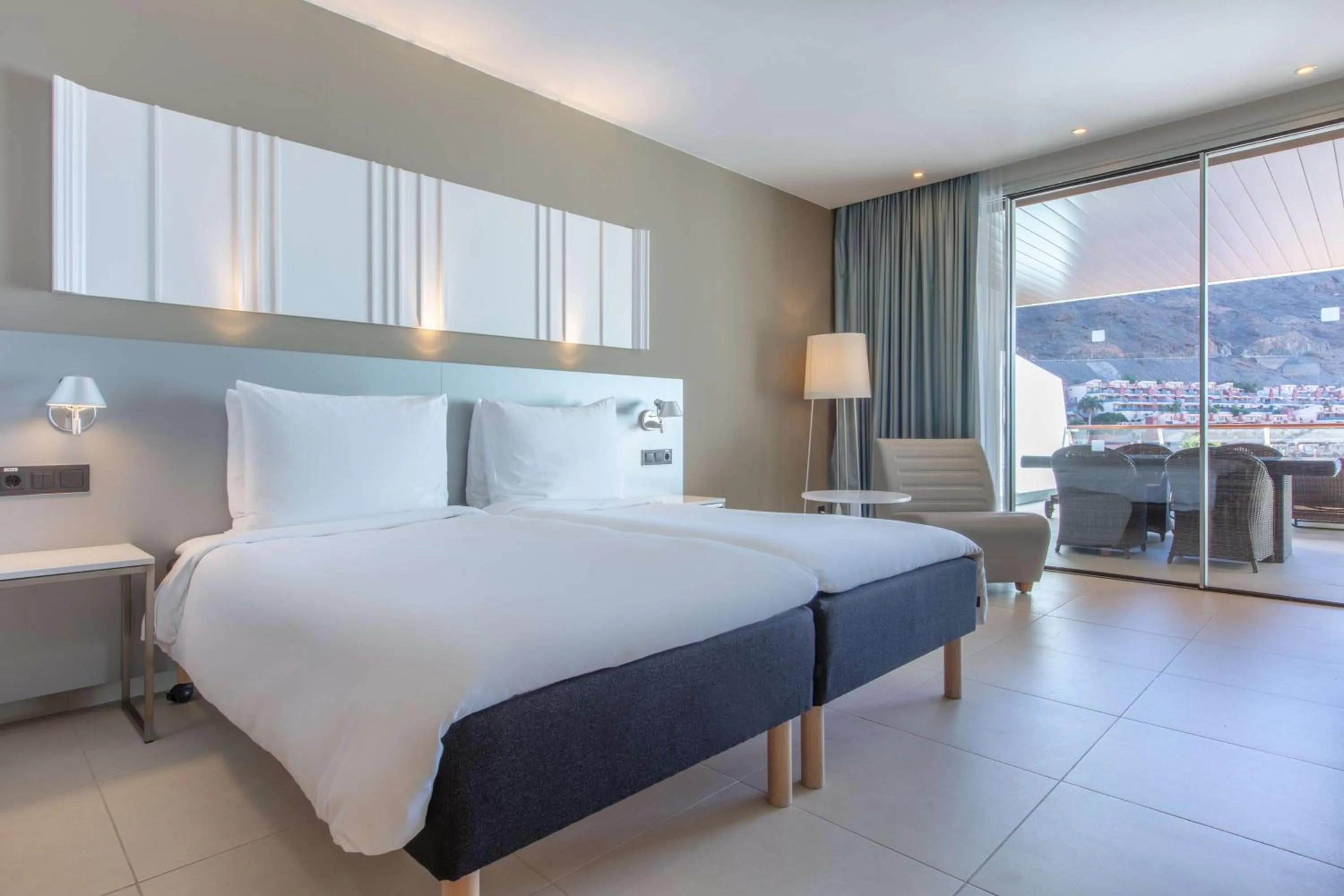 Bed in Radisson Blu Resort & Spa, Gran Canaria Mogan