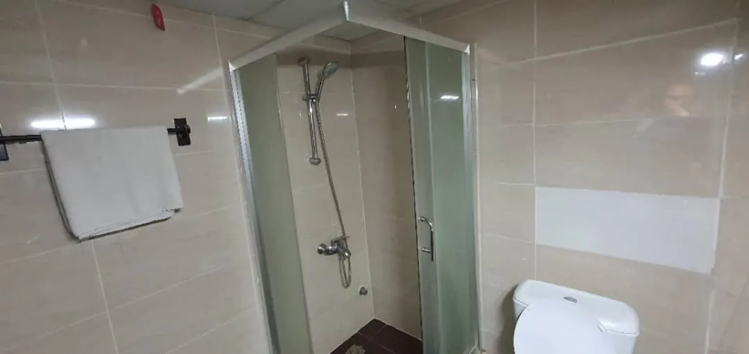 Shower in Hotel Belle Vie