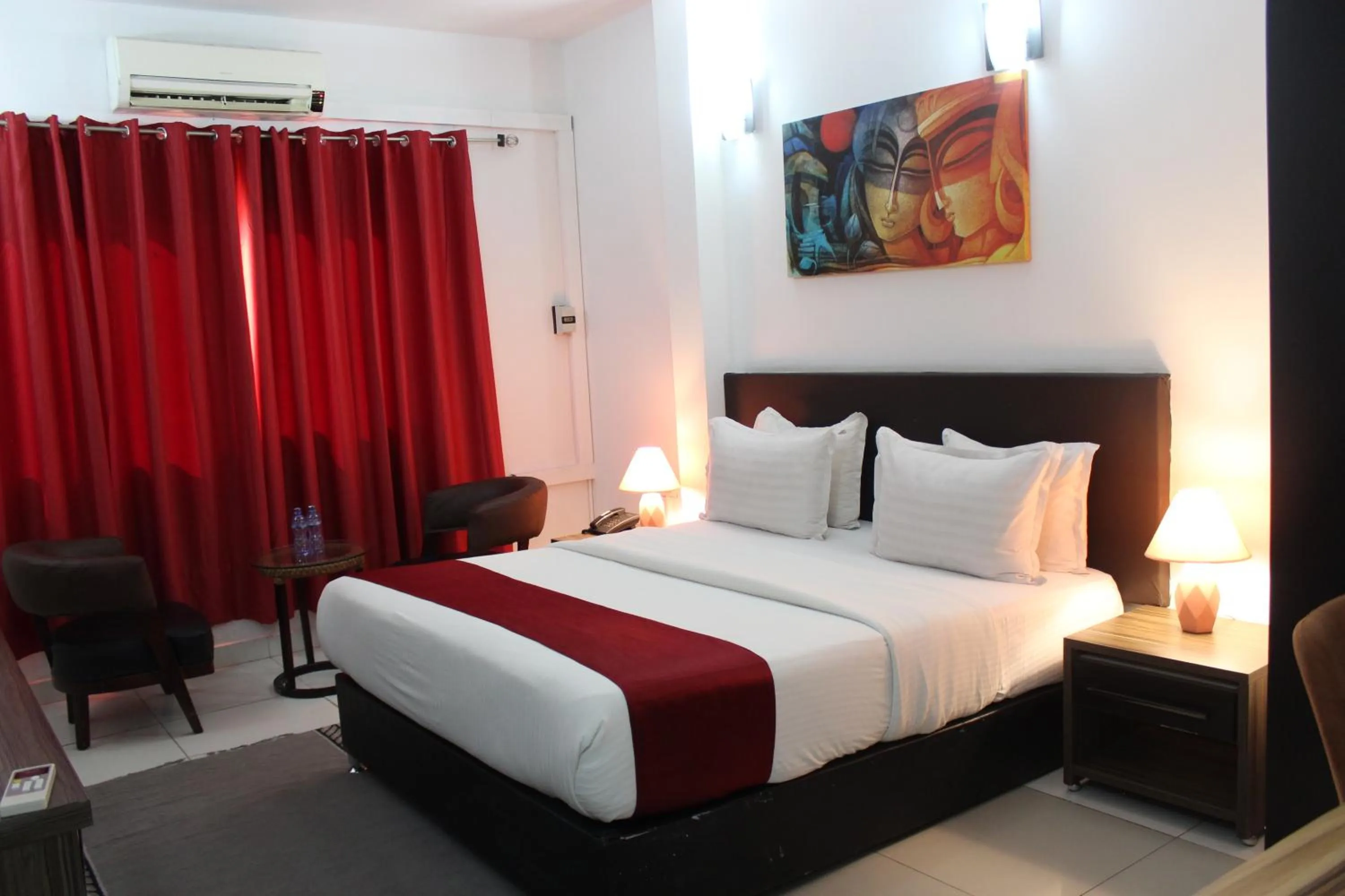 Bedroom, Bed in Hotel Belle Vie