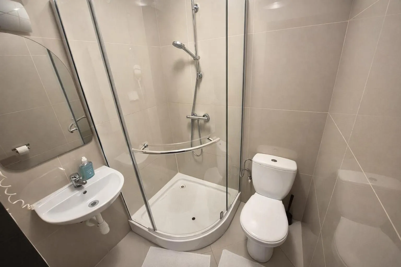 Shower in Hotel Bukowiec