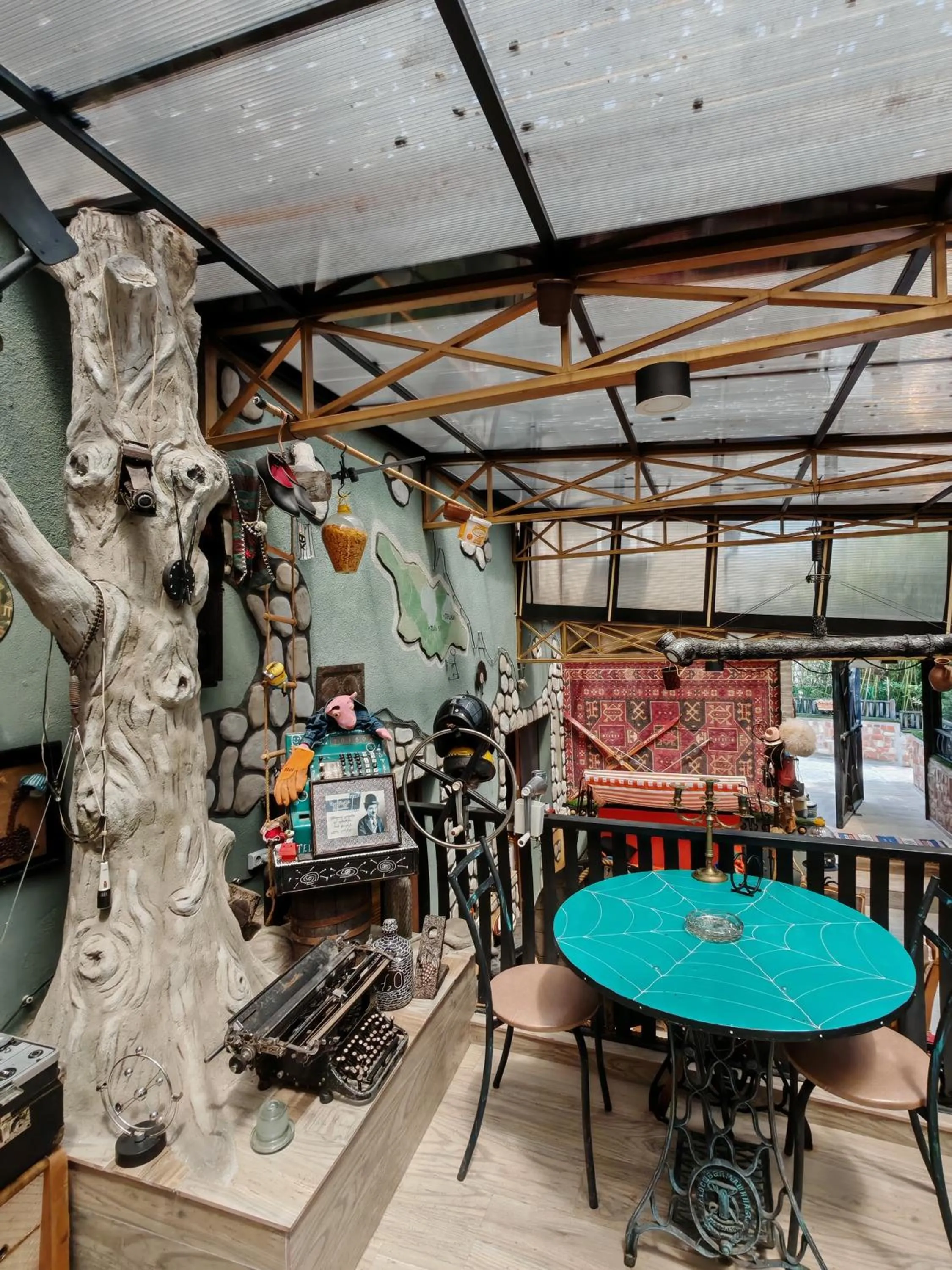 Kitchen or kitchenette in Qilimcha's Guesthouse-Art Museum
