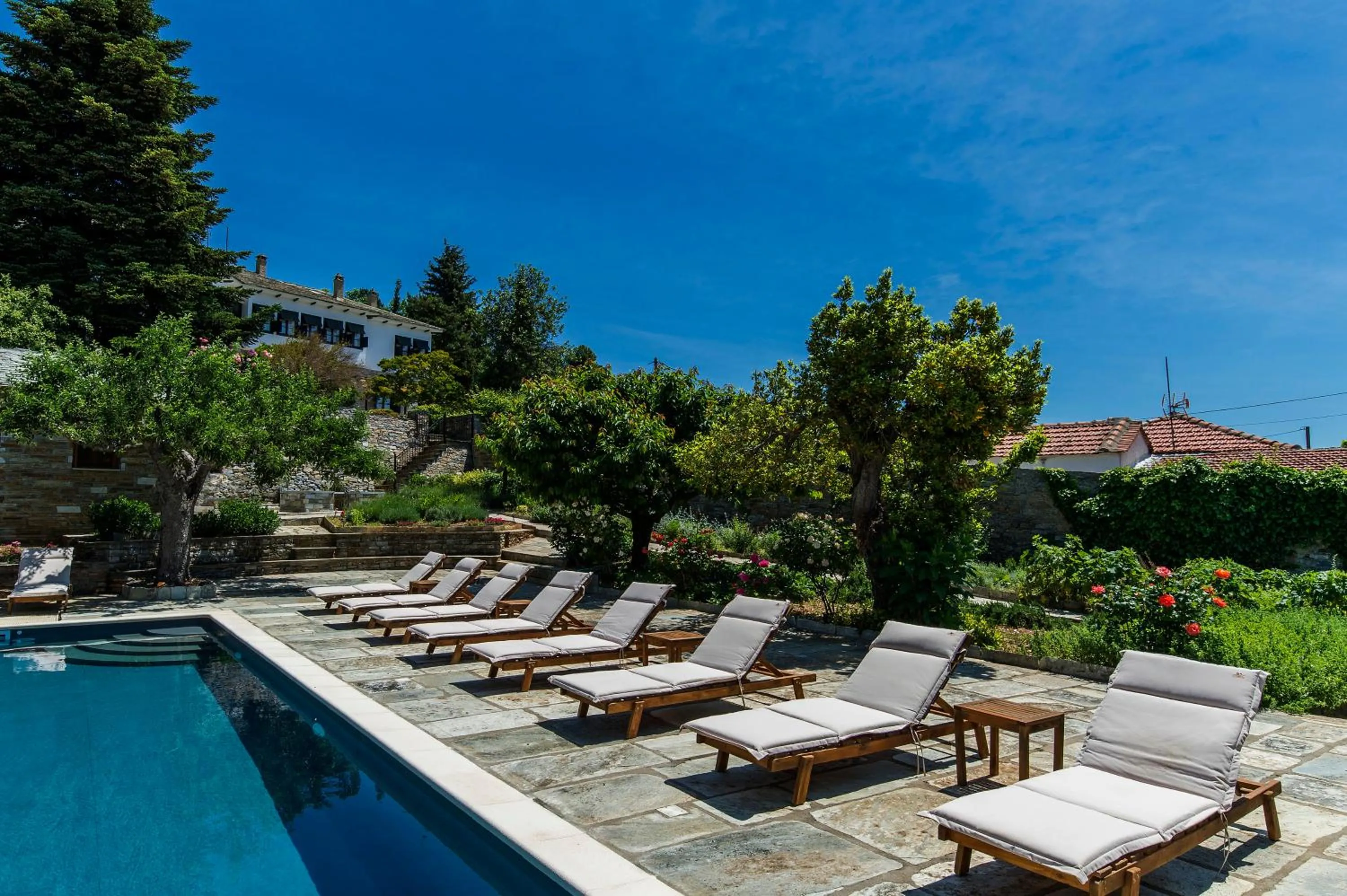 Swimming pool in Arxontiko Mytilineou - Skretaion