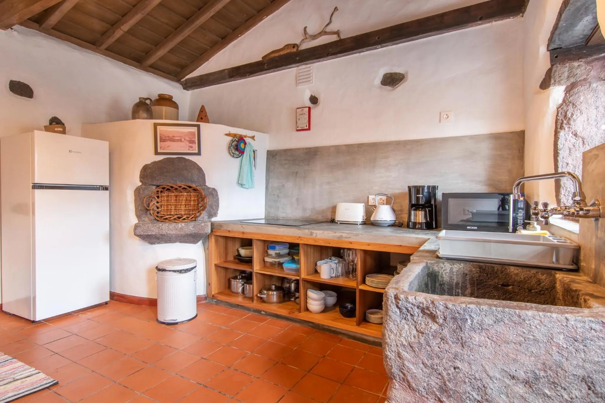 kitchen in Aldeia da Cuada