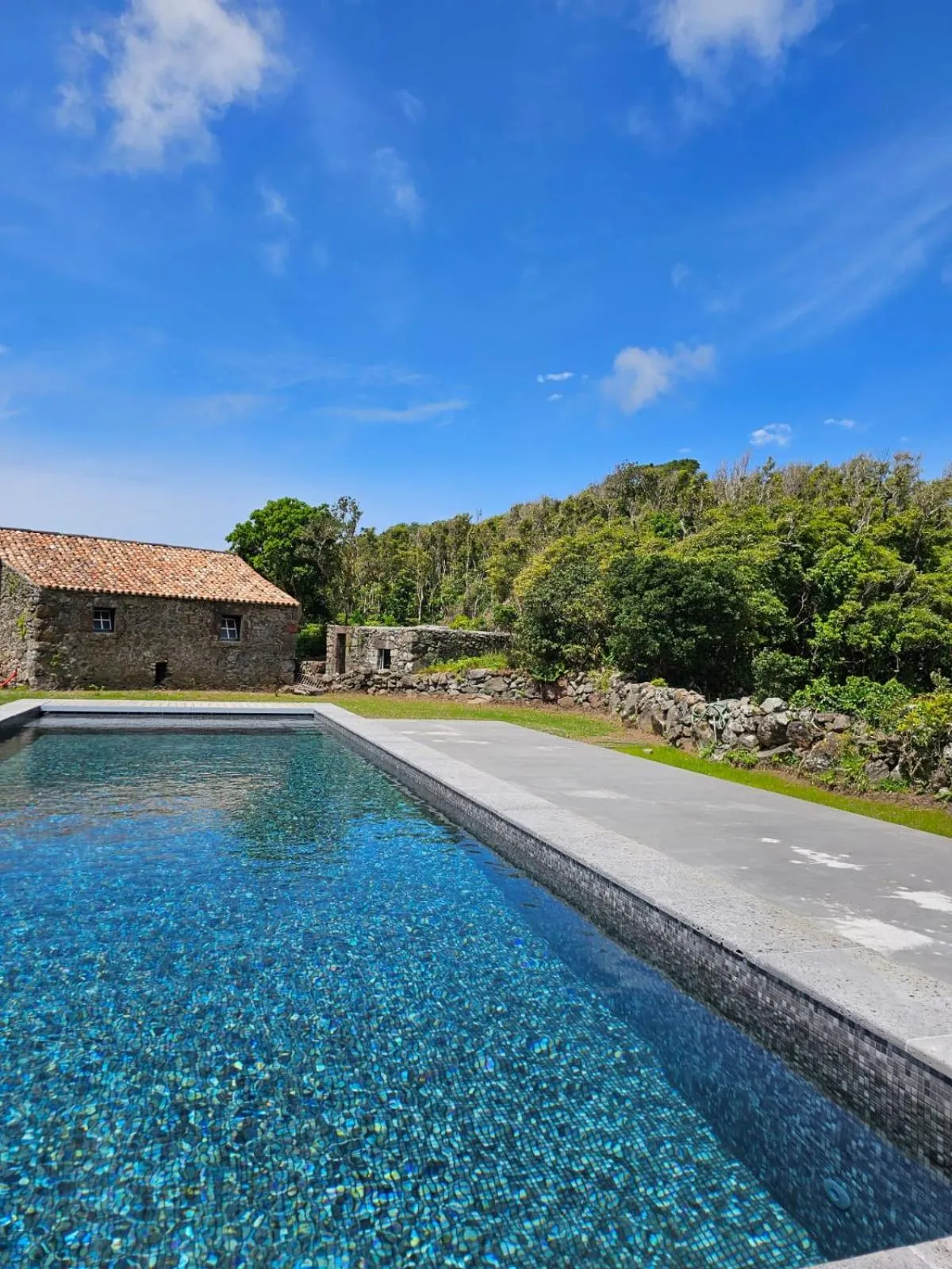 Pool view in Aldeia da Cuada