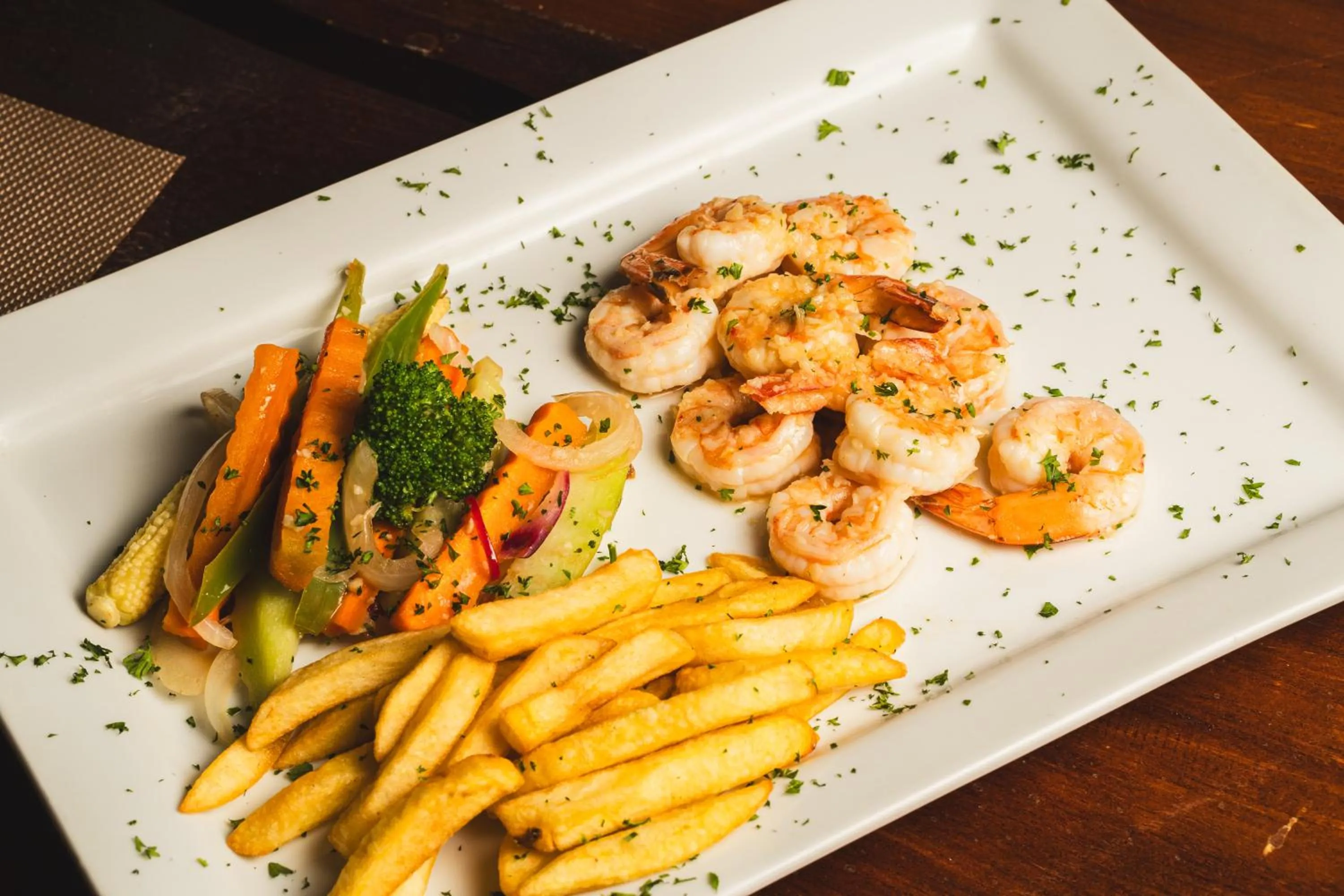 Restaurant/places to eat in Hotel Plaza Marbella Granada