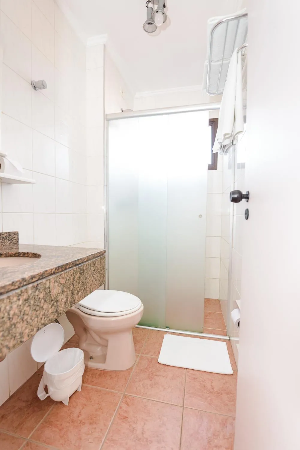Toilet in Hotel Marmo