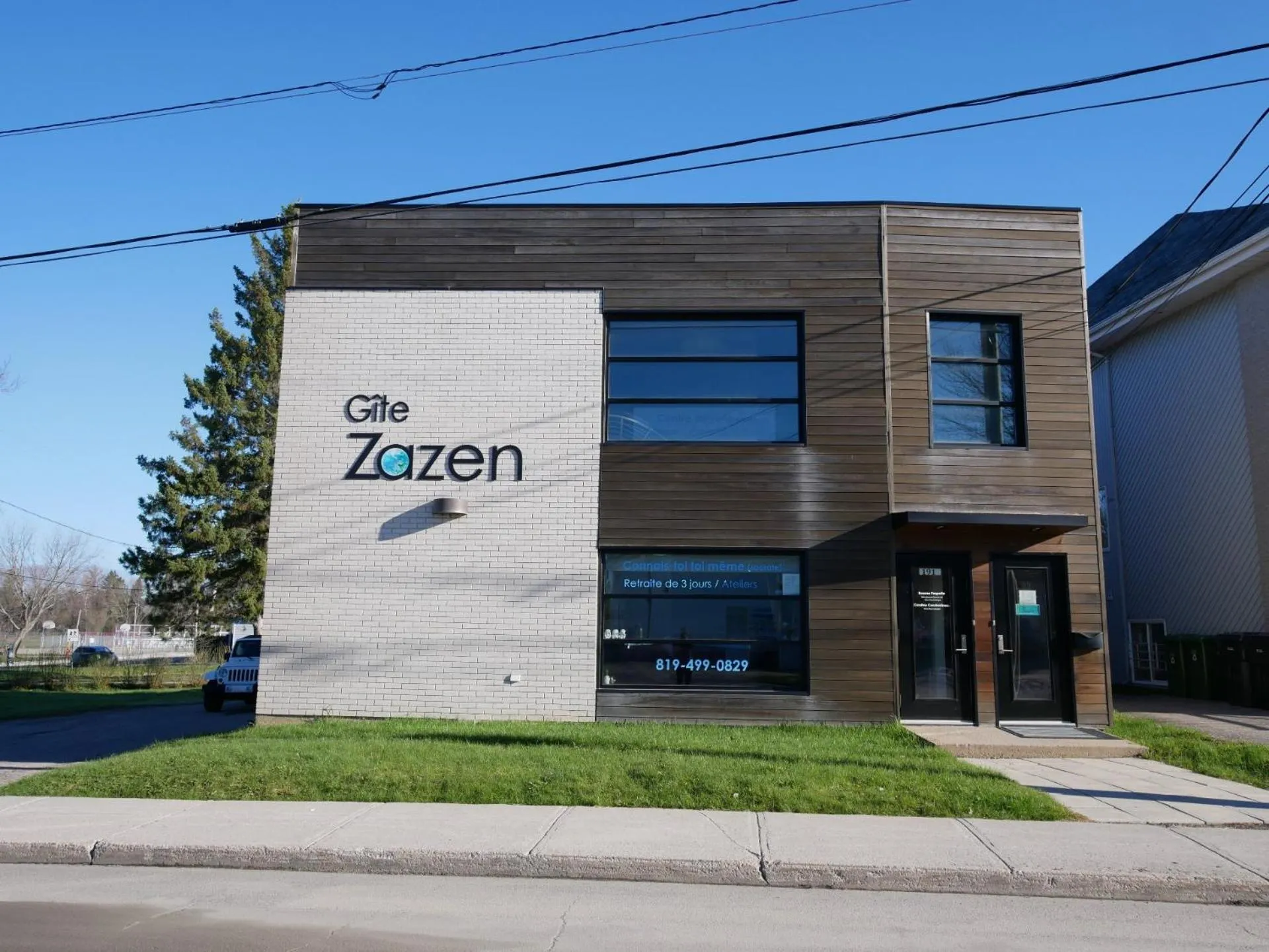 Property building in Gîte Zazen