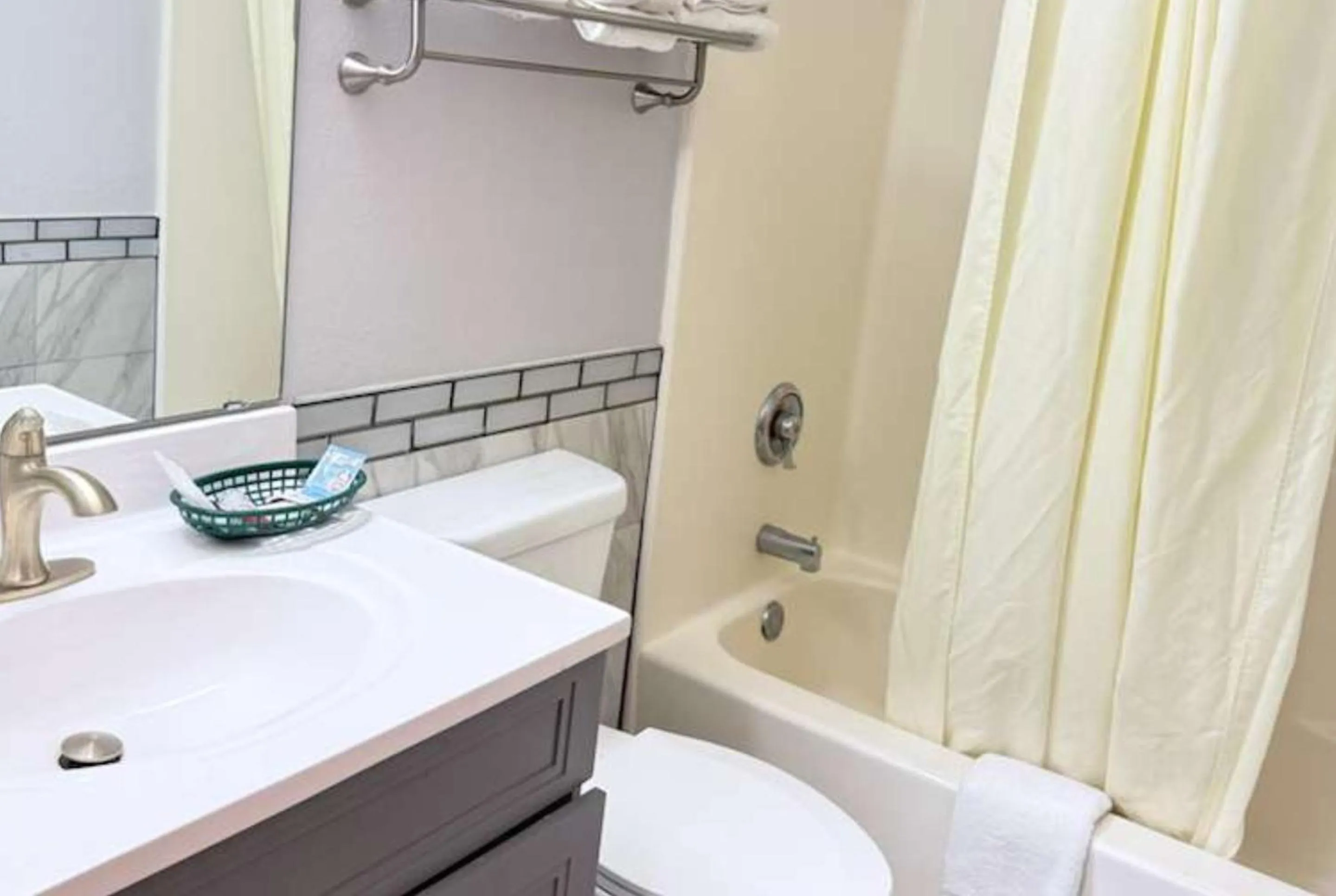 Bathroom in Coratel Inn & Suites by Jasper Hastings