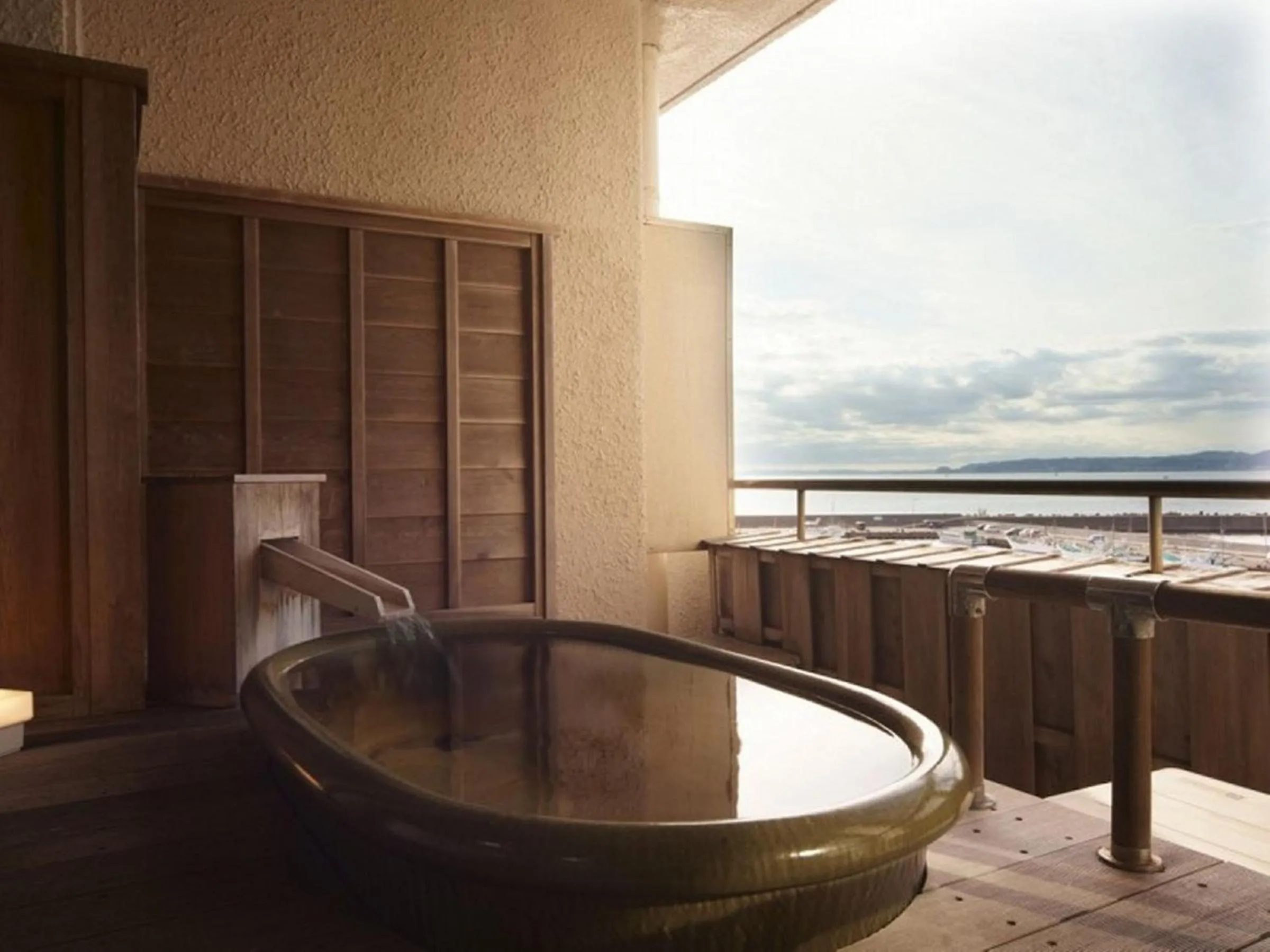 Photo of the whole room in Kichimu