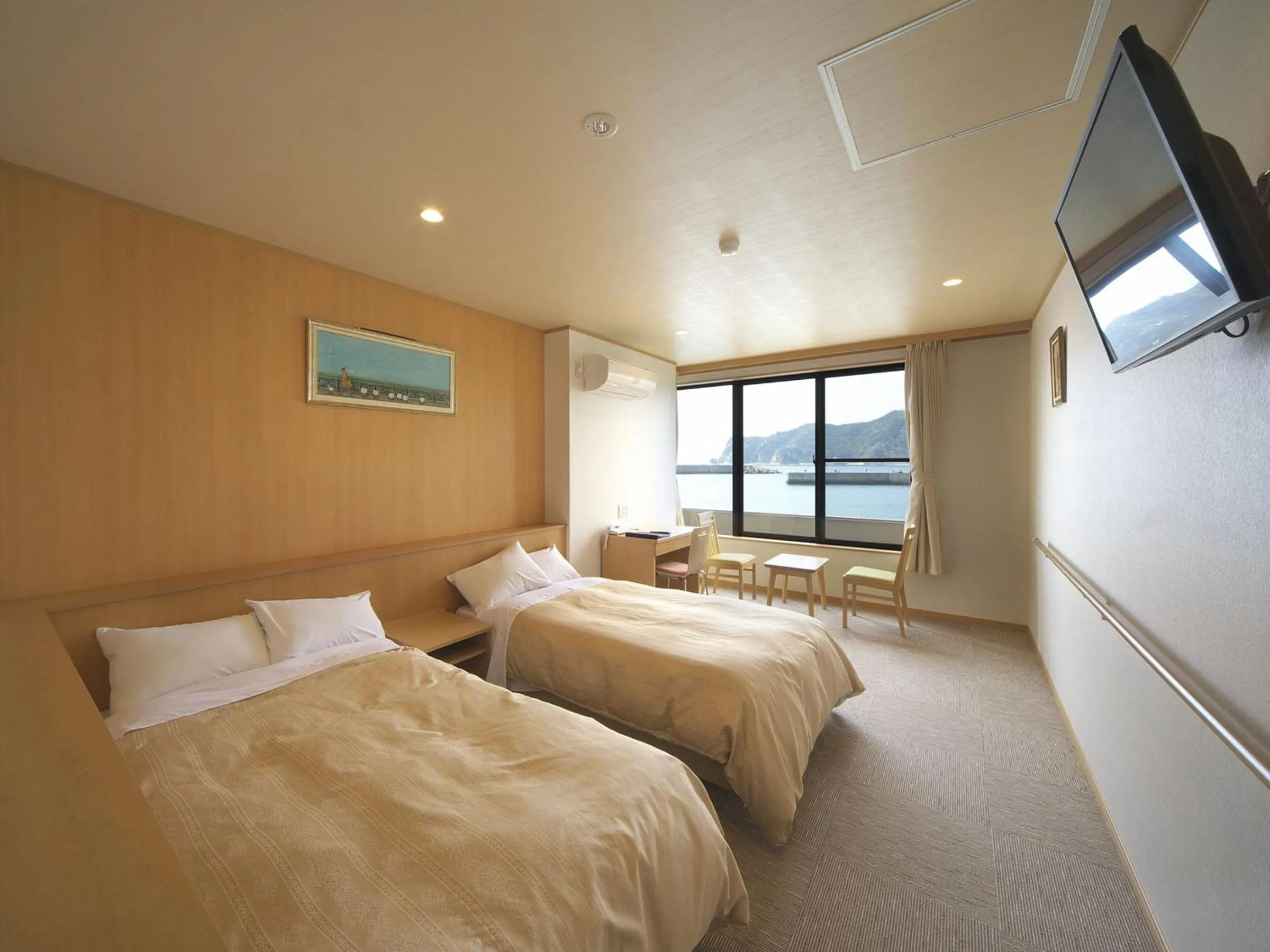 Photo of the whole room, Bed in Kichimu