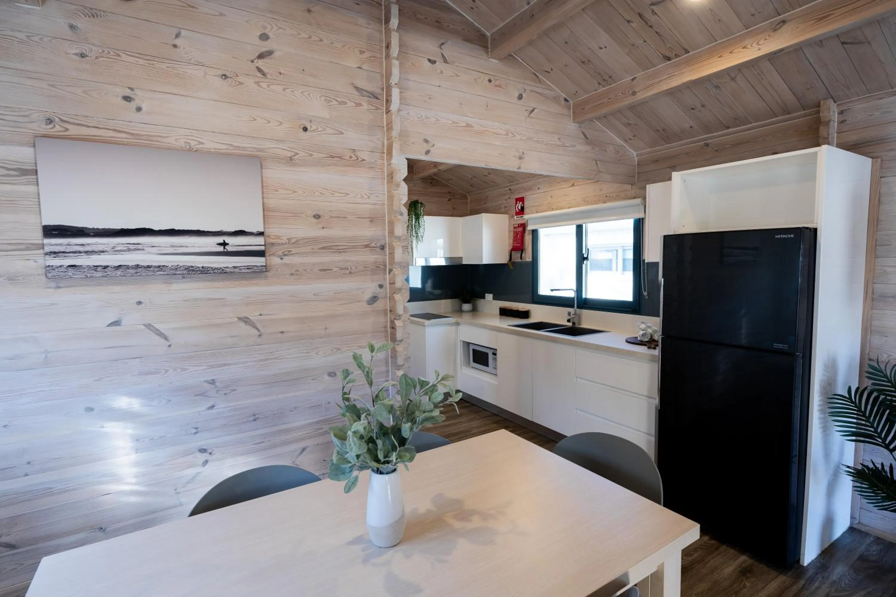 Kitchen or kitchenette in BIG4 Tasman Holiday Parks - Racecourse Beach