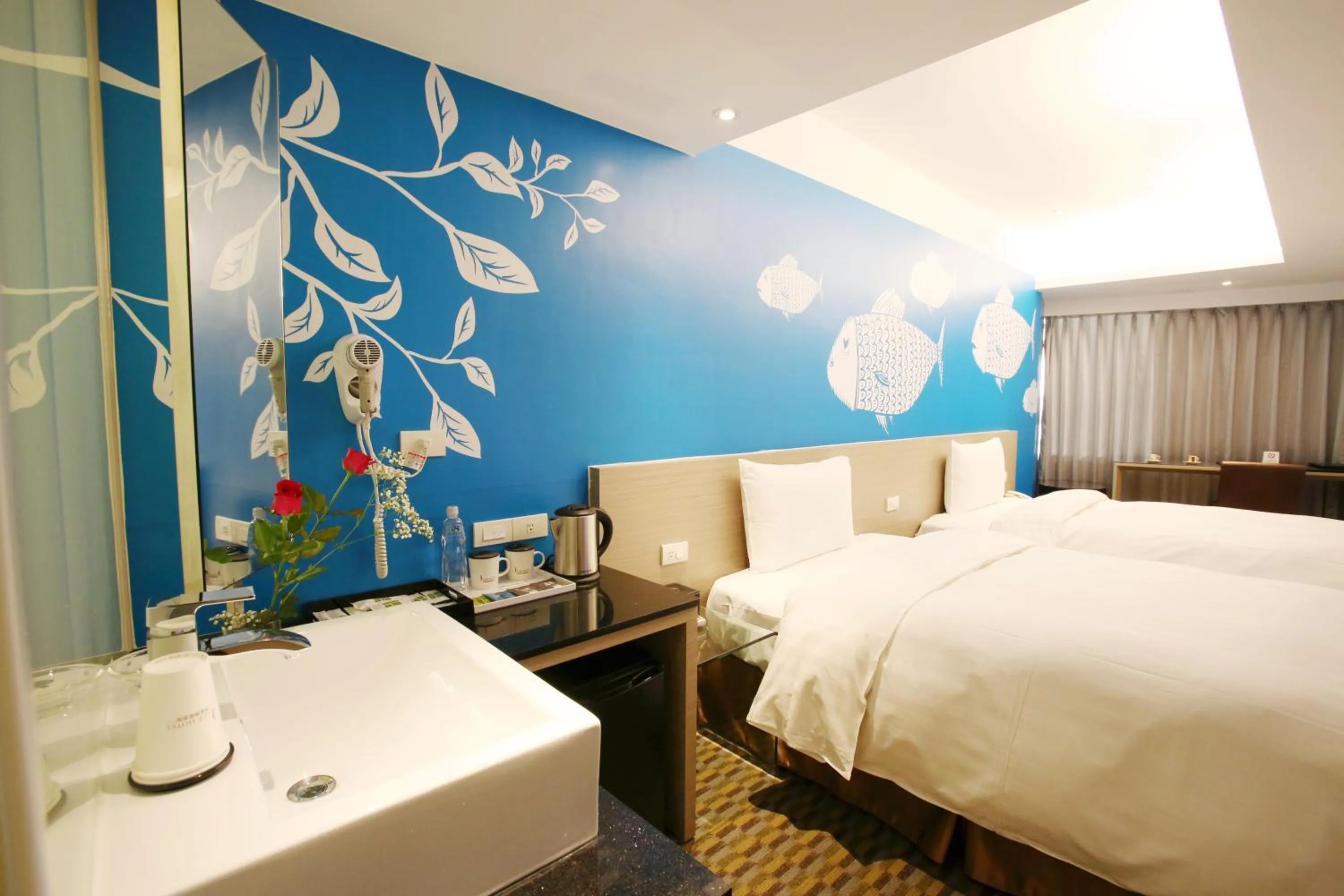 Photo of the whole room, Bed in Chiayi Look Hotel